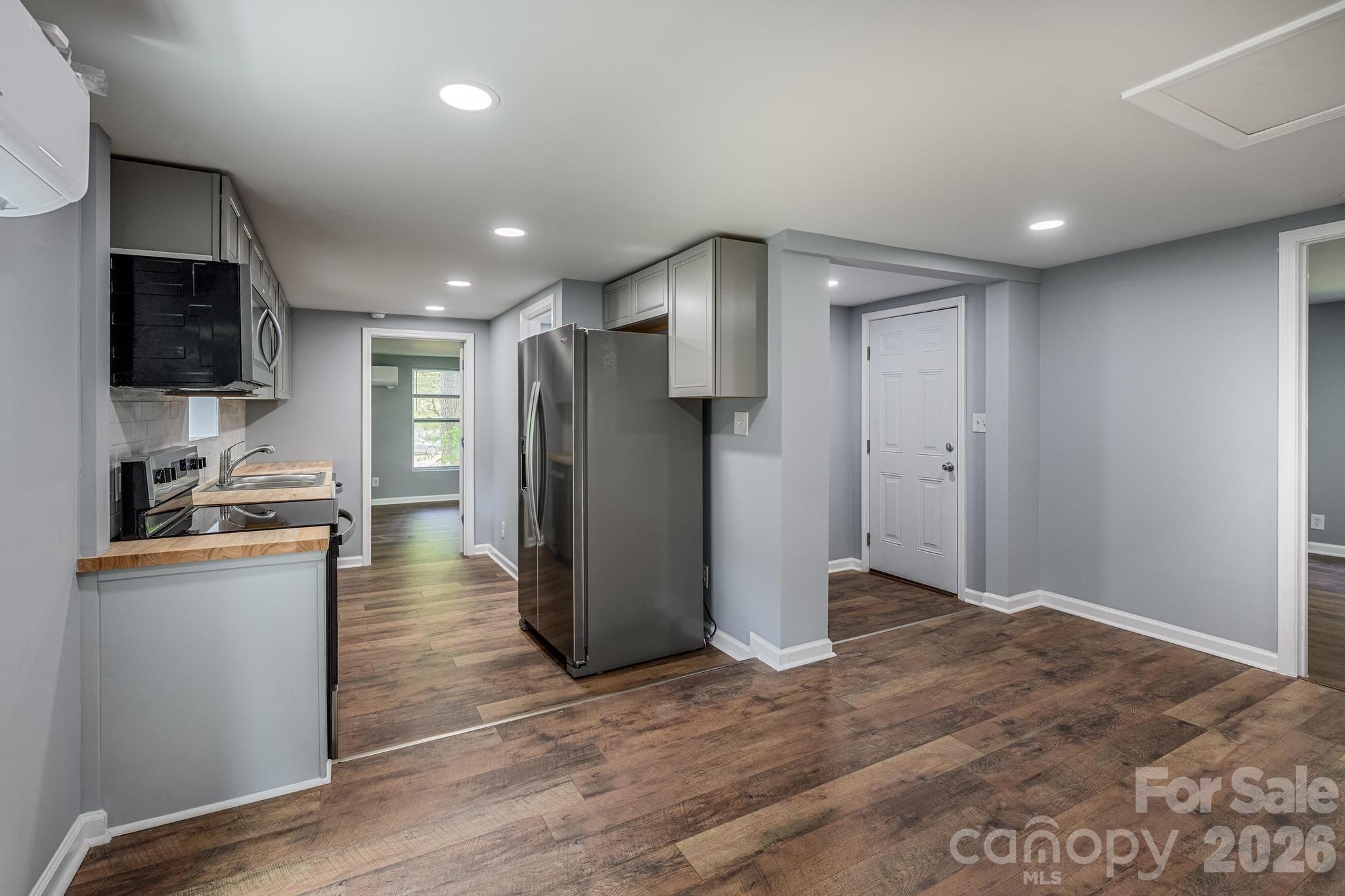 19513 Meridian Street — Cornelius