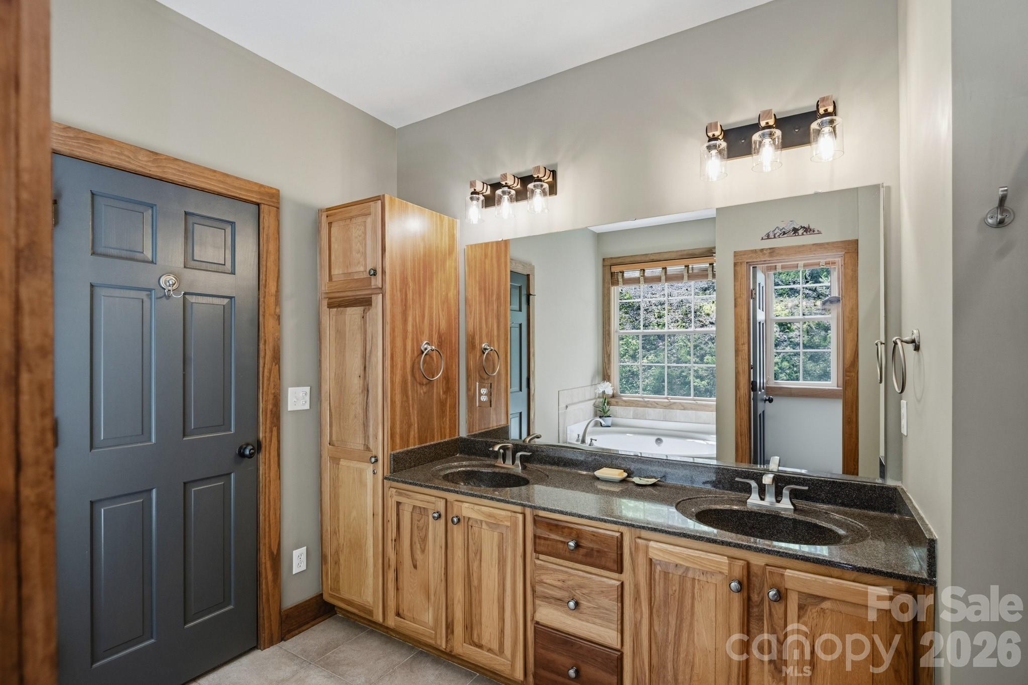 280 Bear River Lodge Trail — Marshall