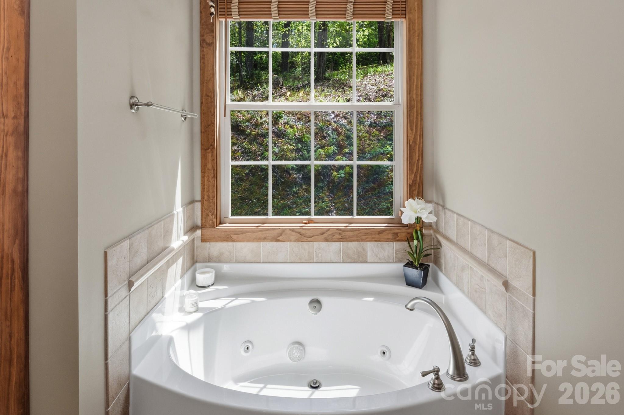 280 Bear River Lodge Trail — Marshall