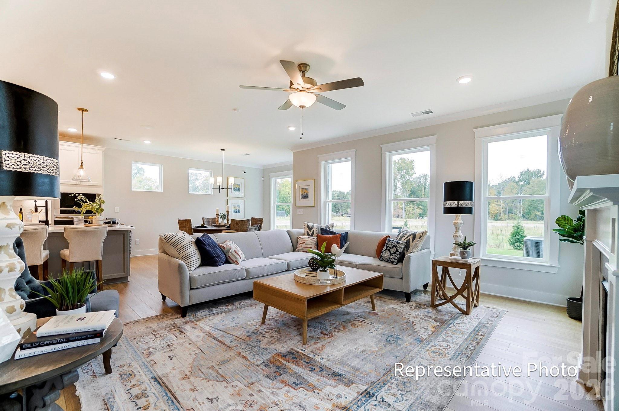 13130 Foxberry Road — Charlotte