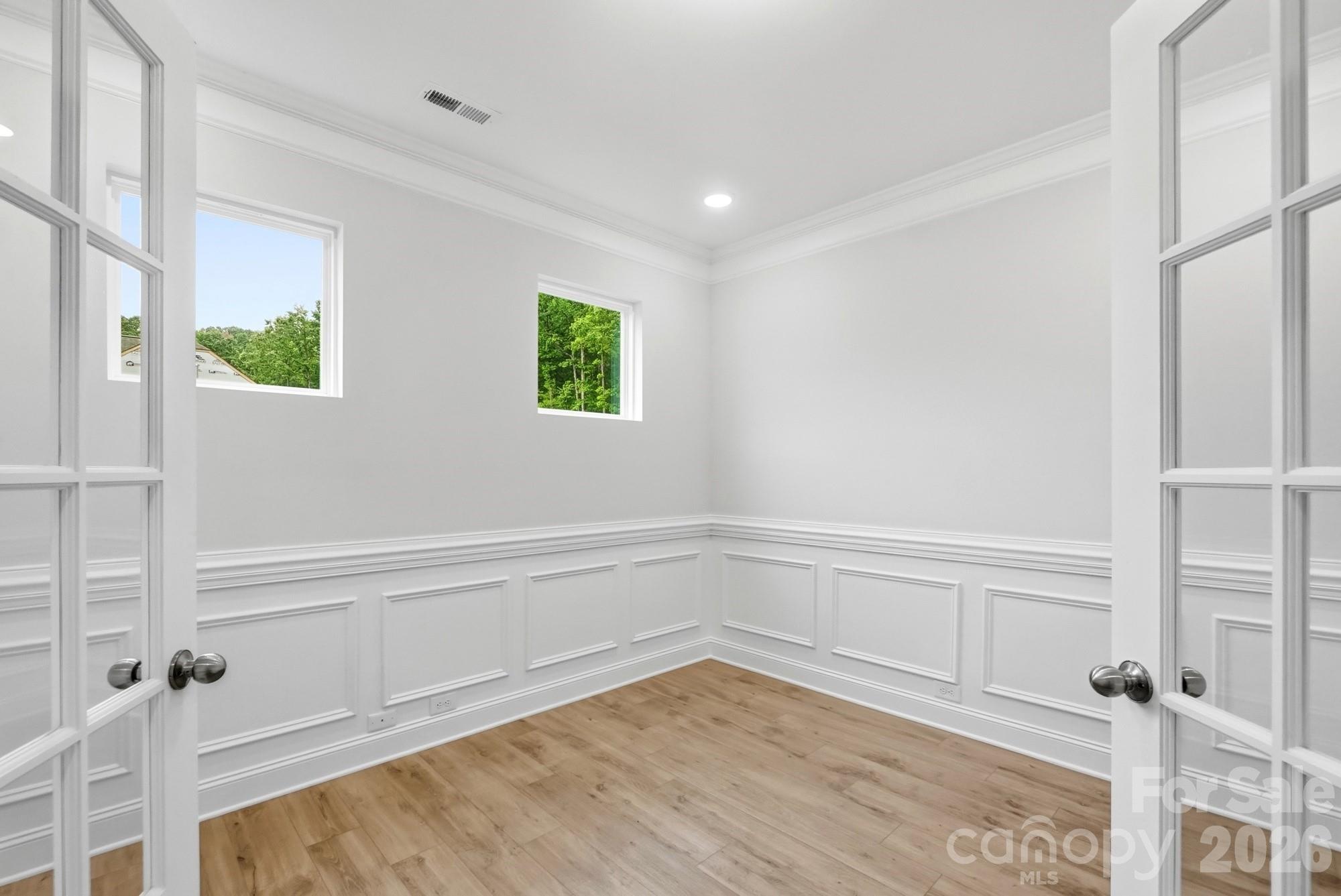 13130 Foxberry Road — Charlotte