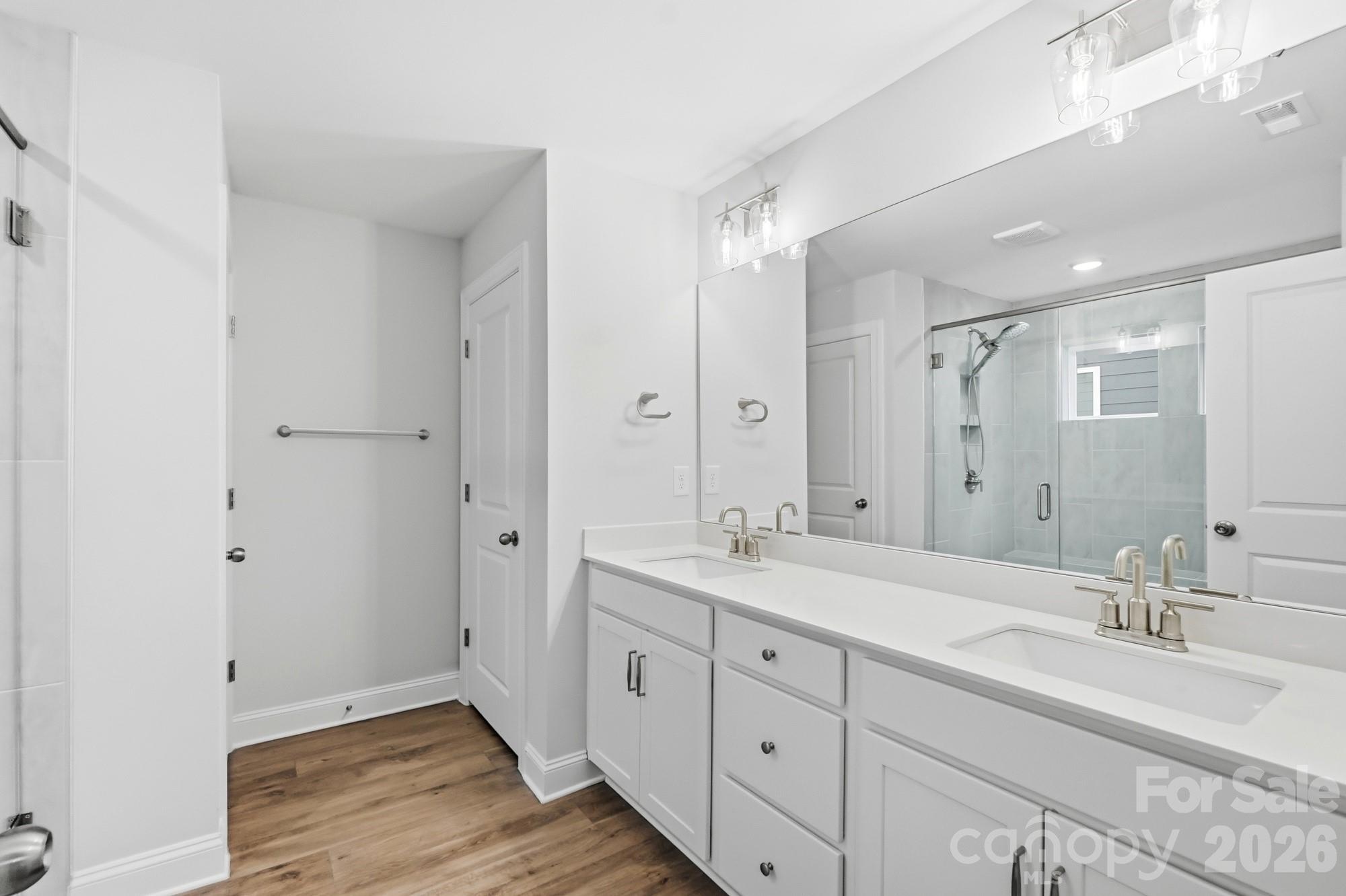 13130 Foxberry Road — Charlotte