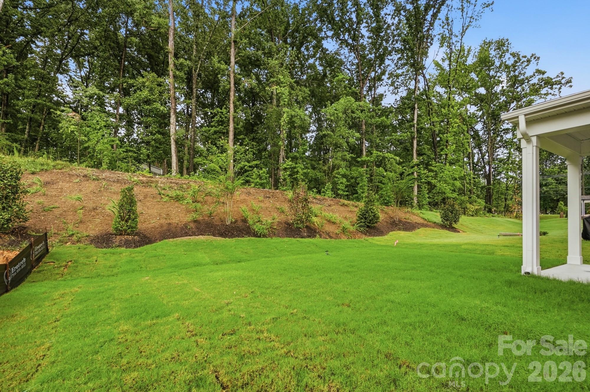 13130 Foxberry Road — Charlotte