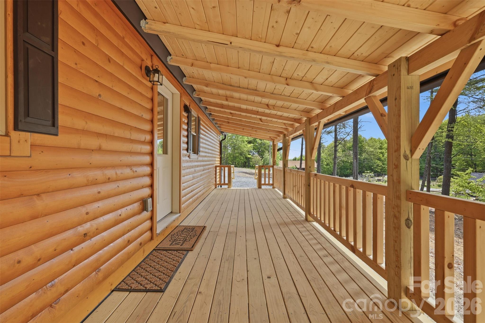 387 Tree Top Circle — Fleetwood