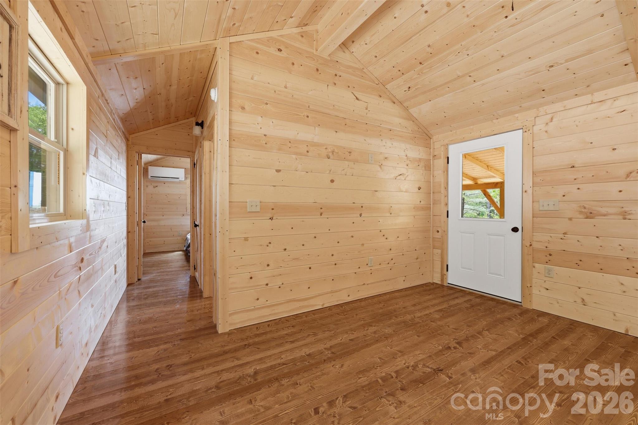 387 Tree Top Circle — Fleetwood