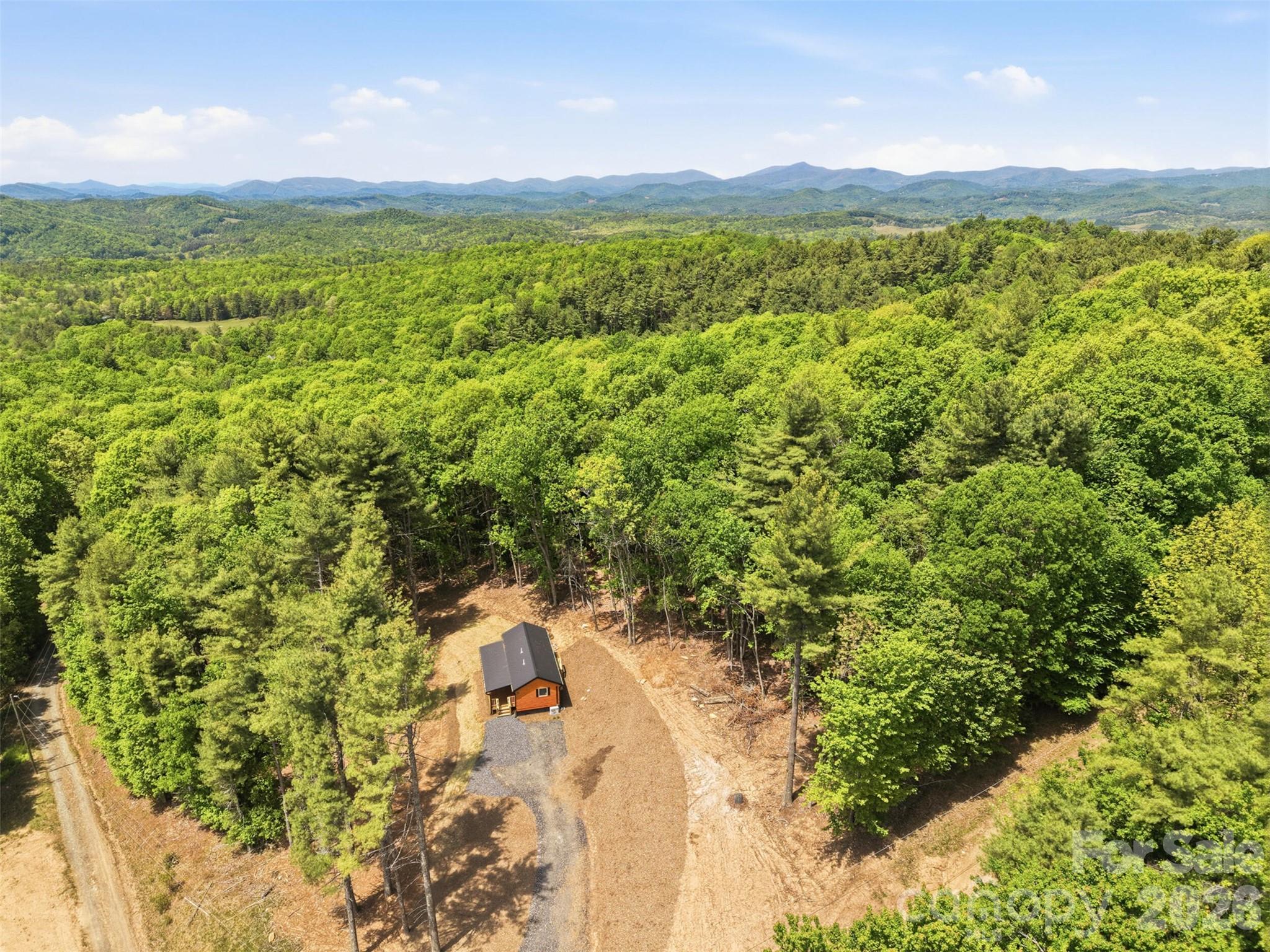387 Tree Top Circle — Fleetwood