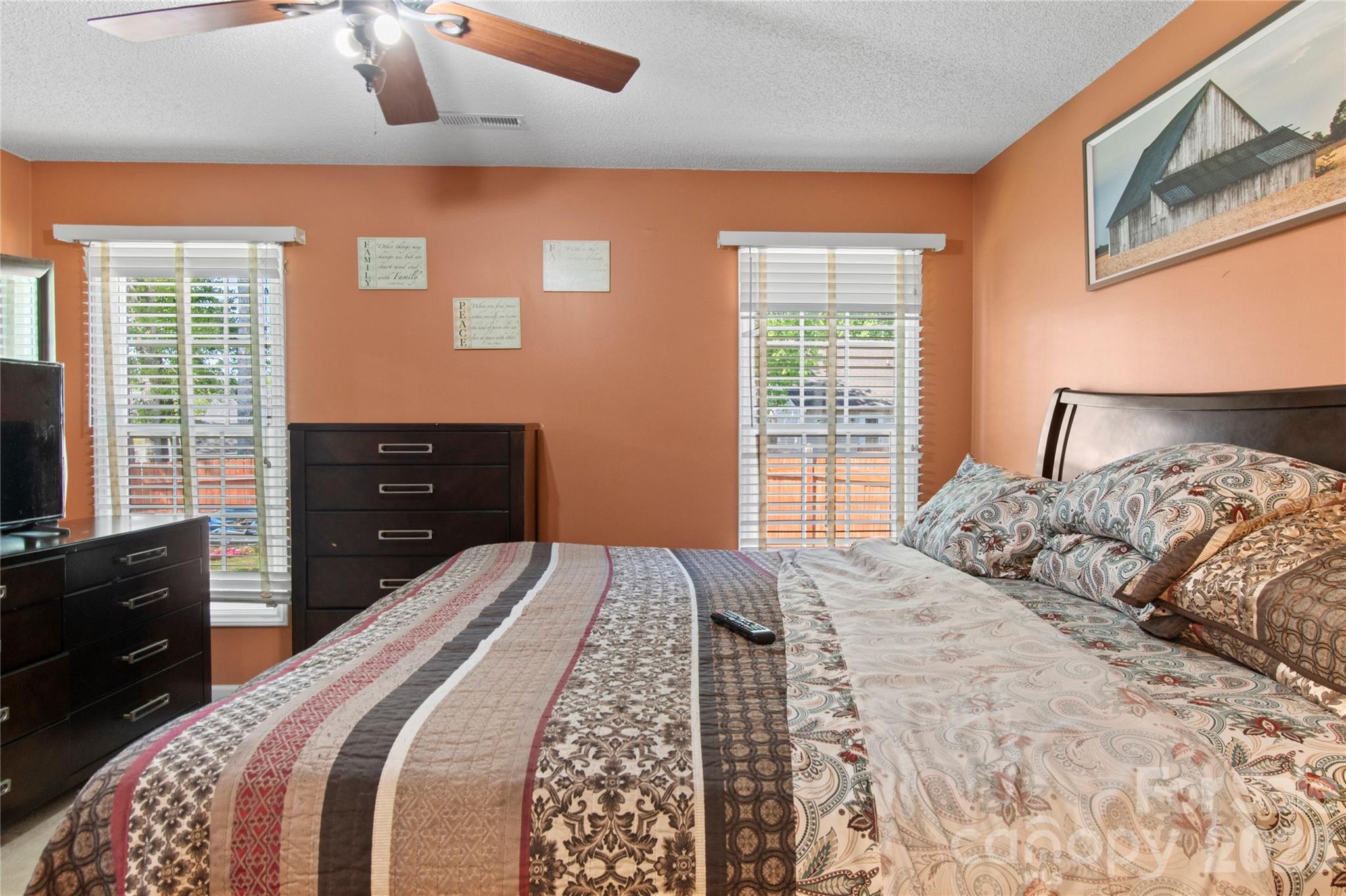 1796 Pebble Run Lane — Clemmons