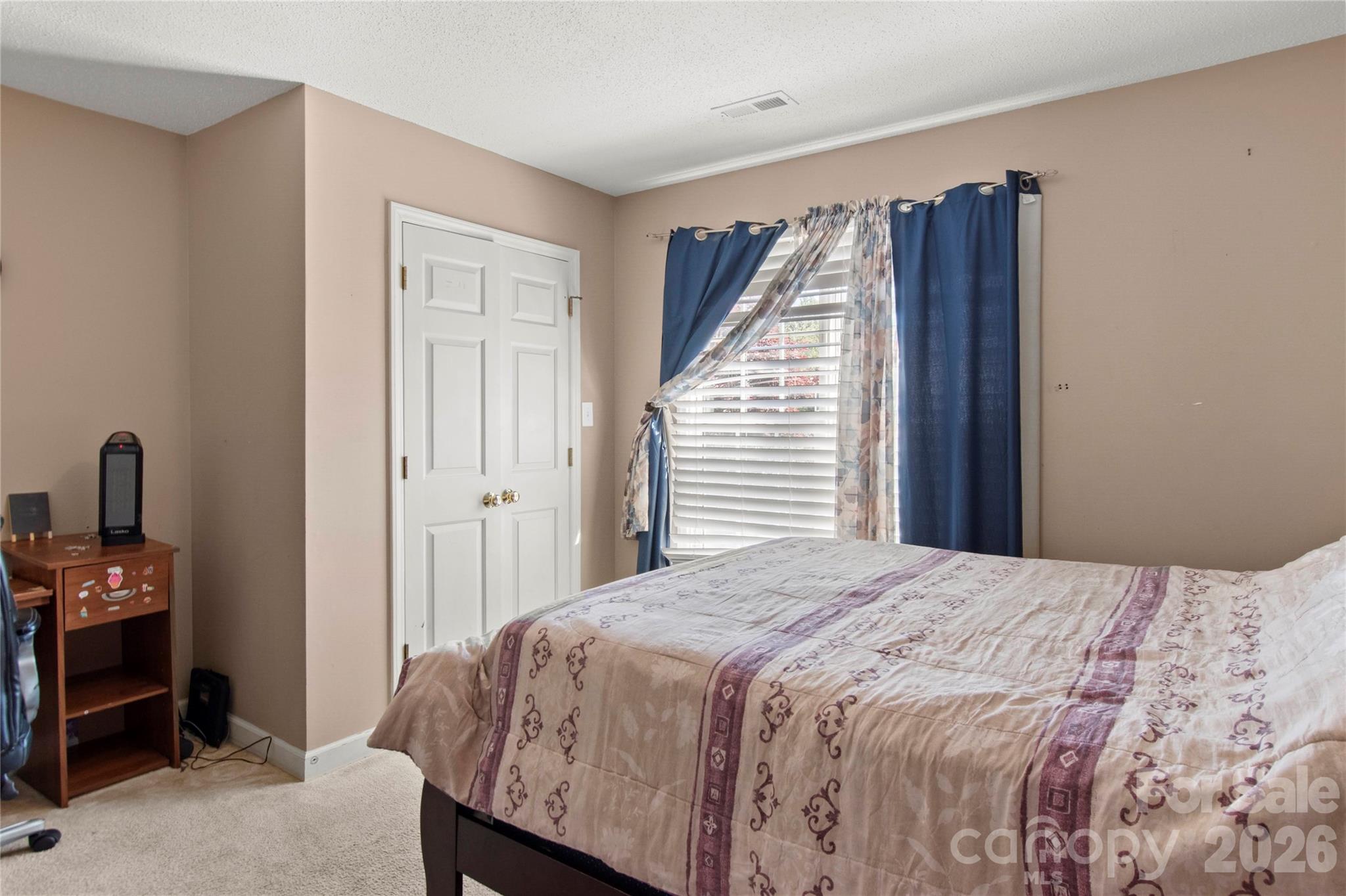 1796 Pebble Run Lane — Clemmons