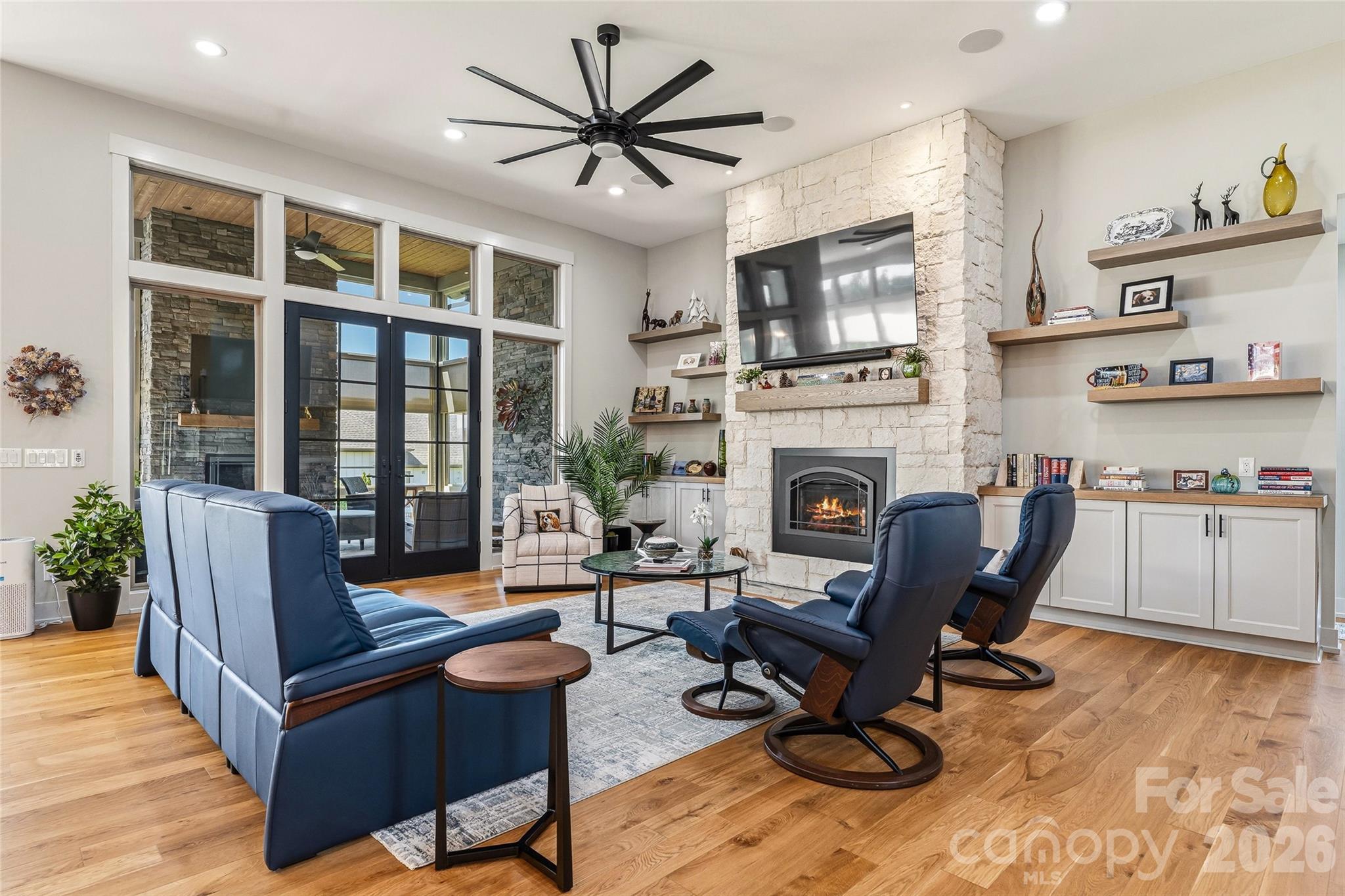 400 Samuel Drive — Mills River