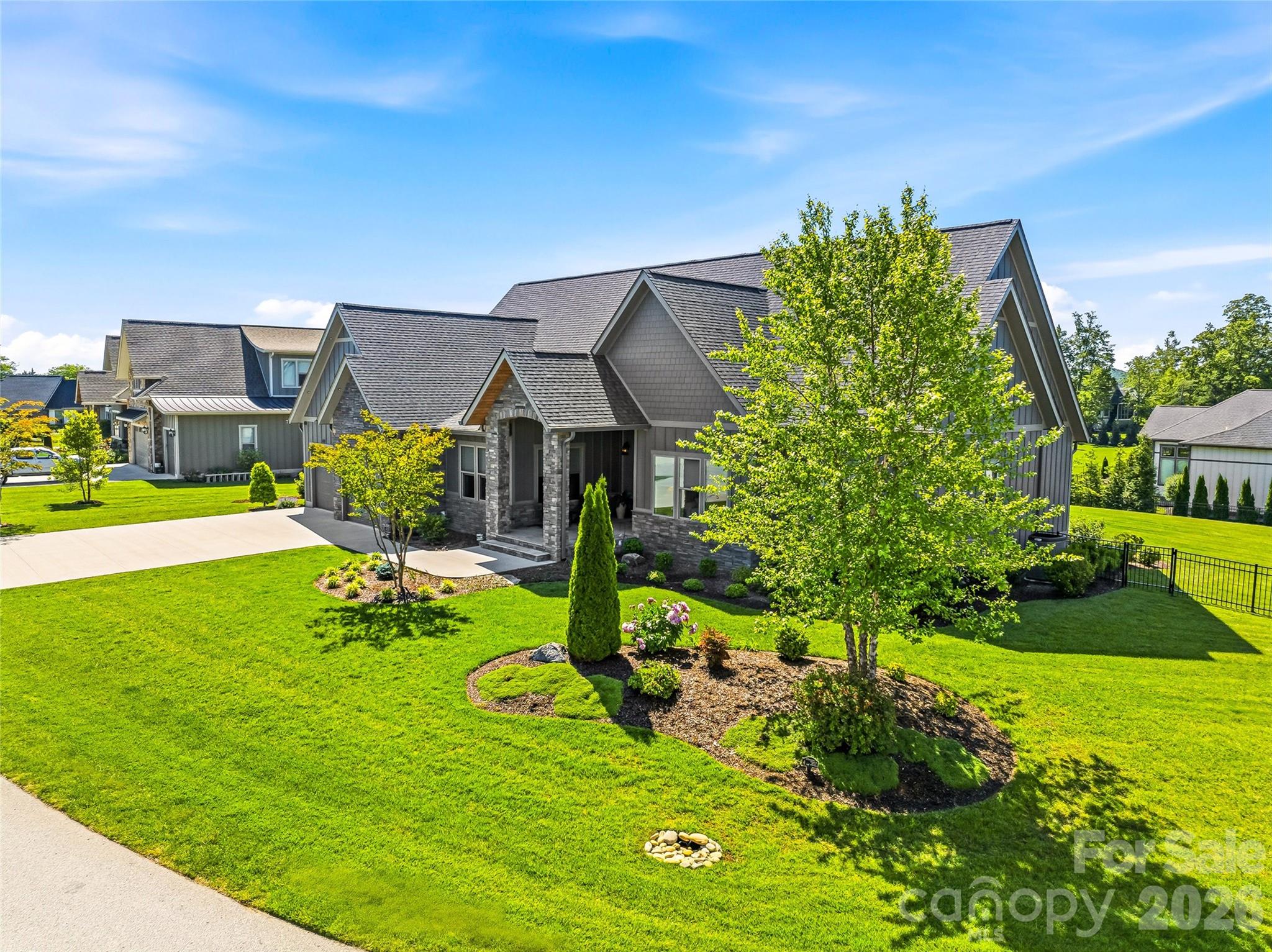 400 Samuel Drive — Mills River