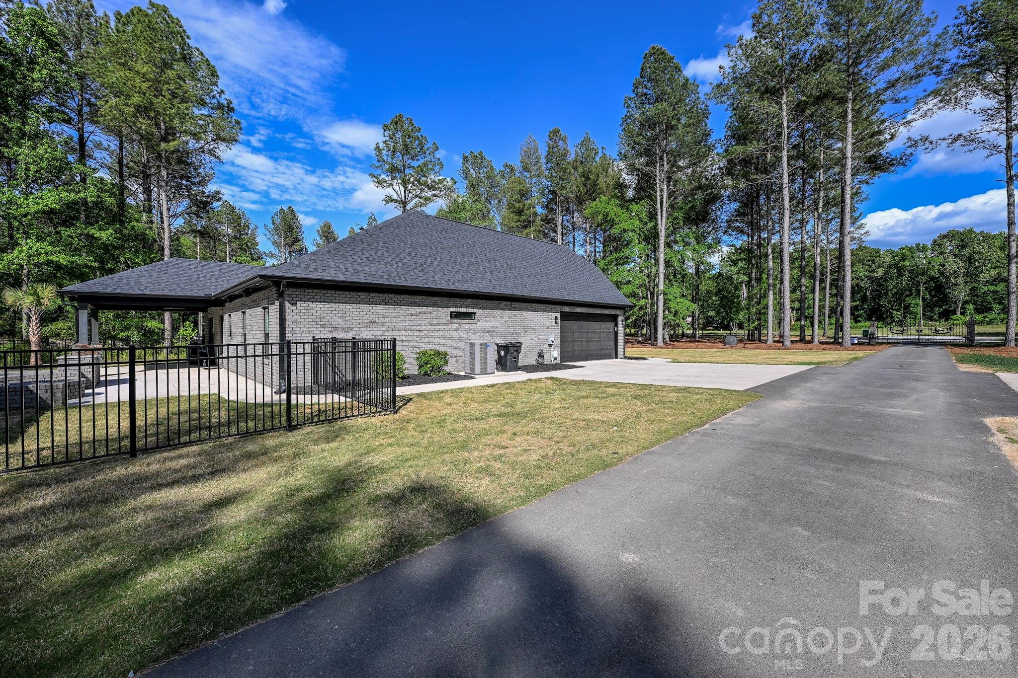 6323 Highway 205 Highway — Marshville