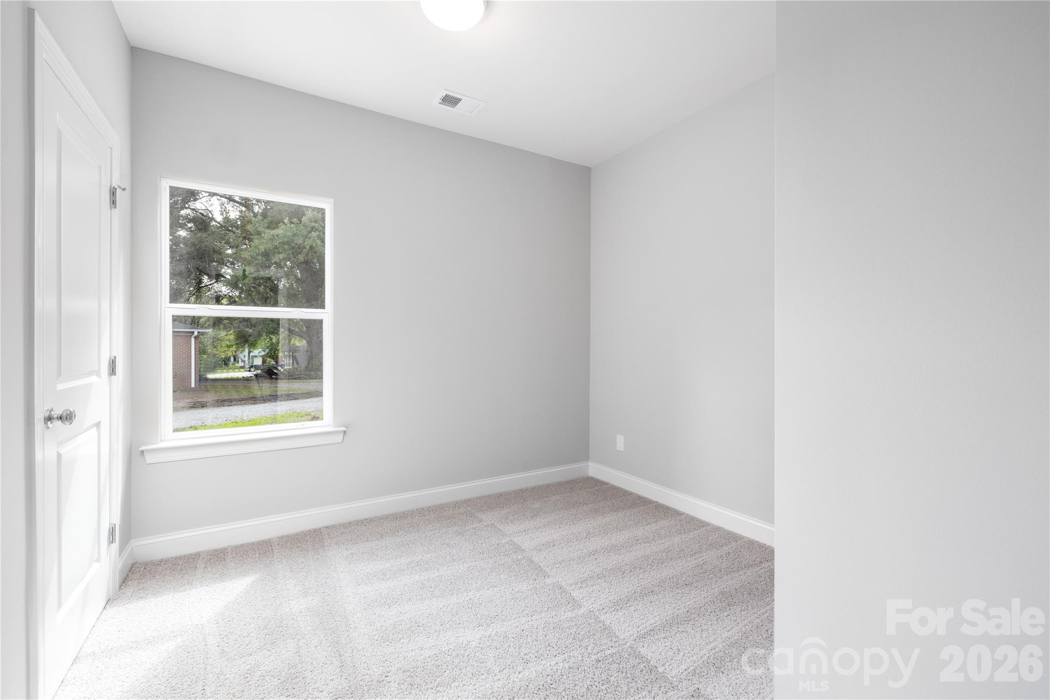 6625 Tracy Avenue — Charlotte