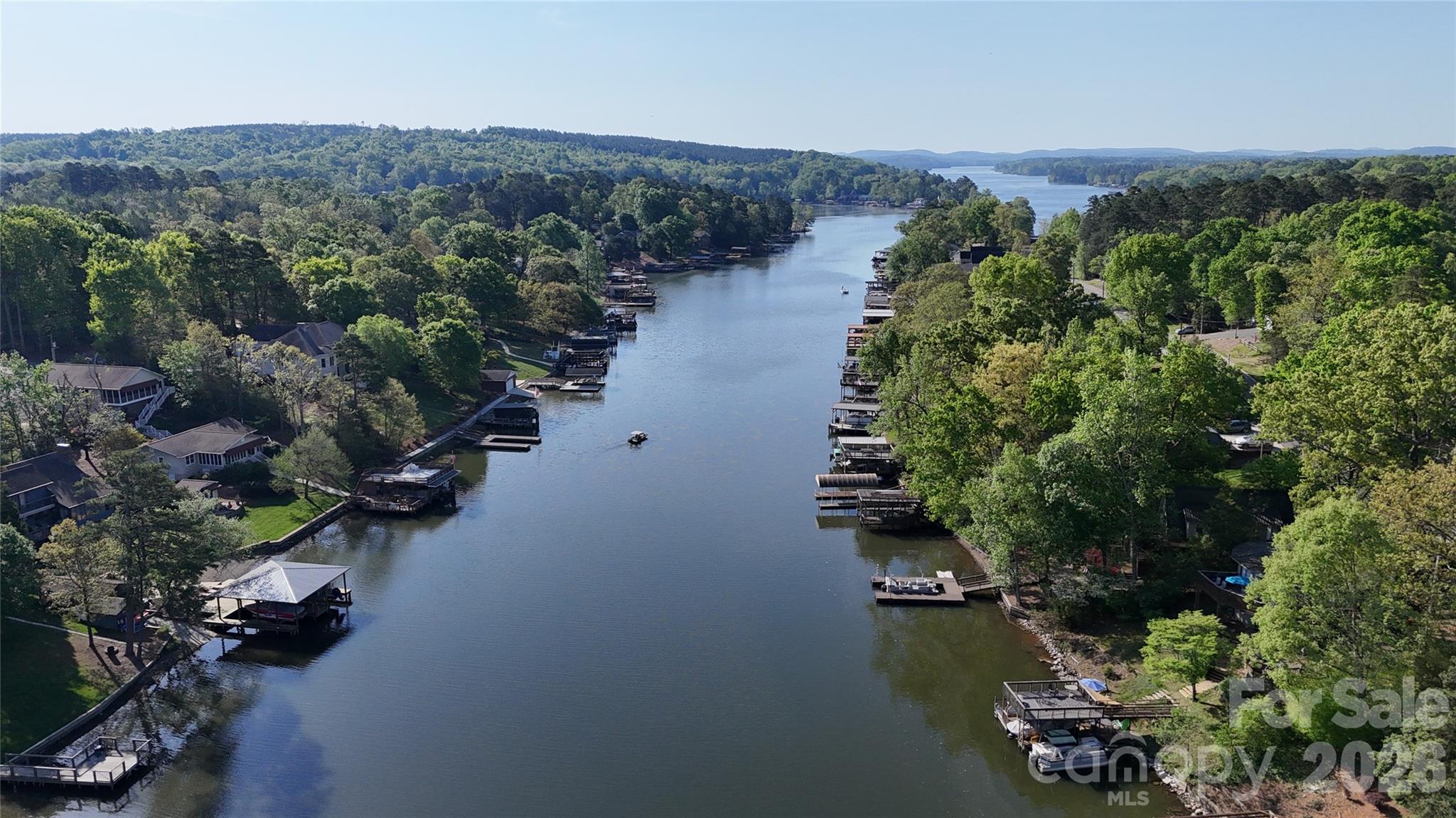 257 Rolling View Drive — New London