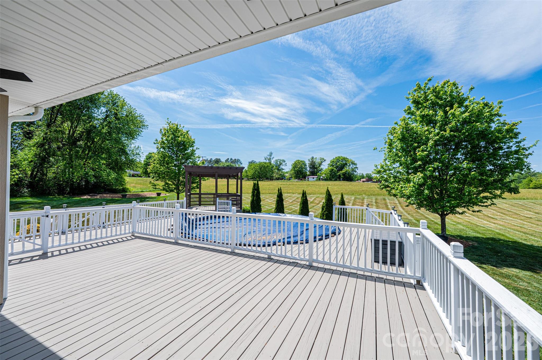 379 Horseshoe Bend Road — Hudson