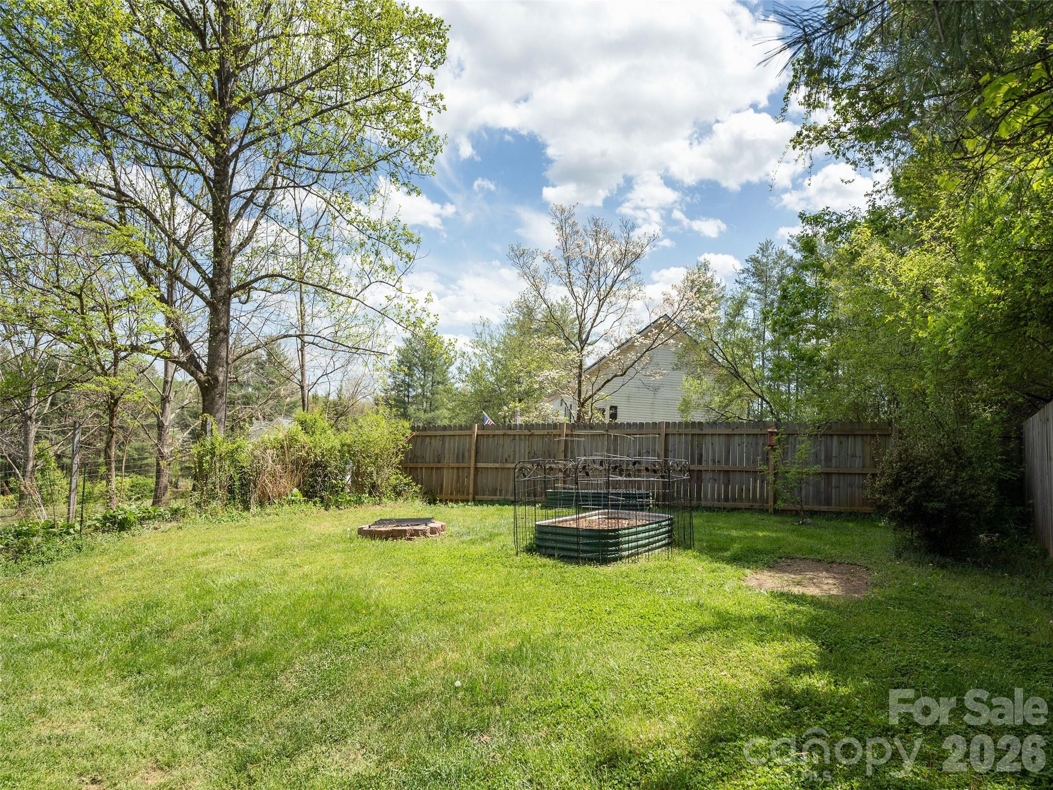 5 Pottery Terrace Trail — Flat Rock