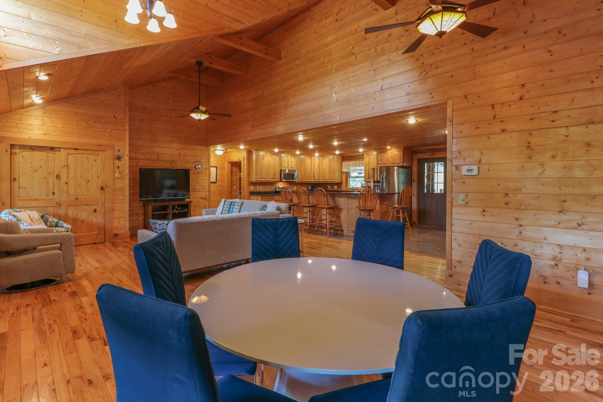 2811 Poplar Creek Road — Green Mountain