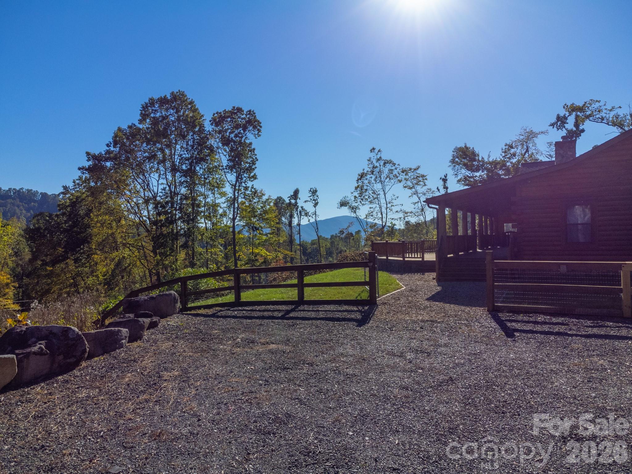 2811 Poplar Creek Road — Green Mountain