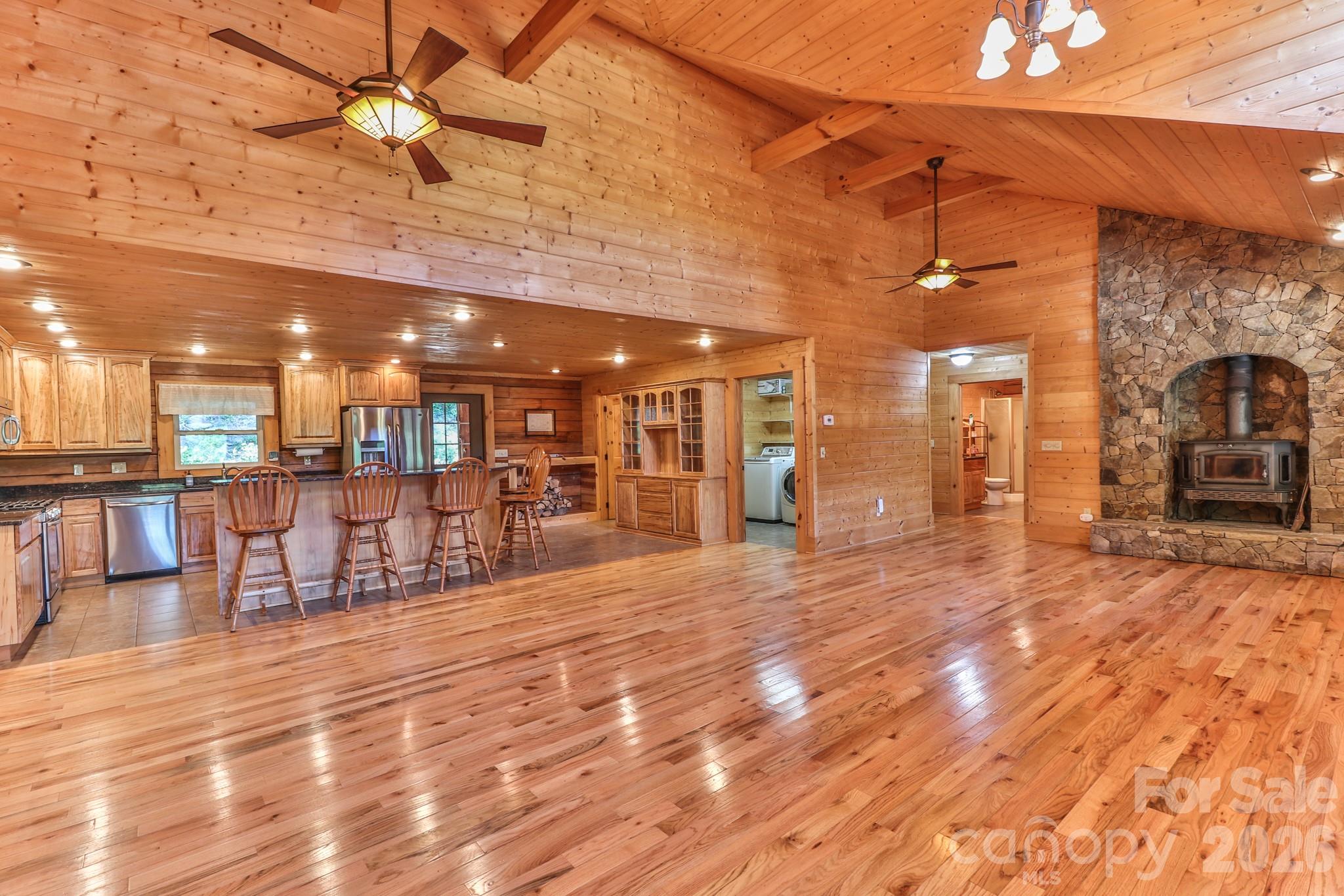 2811 Poplar Creek Road — Green Mountain