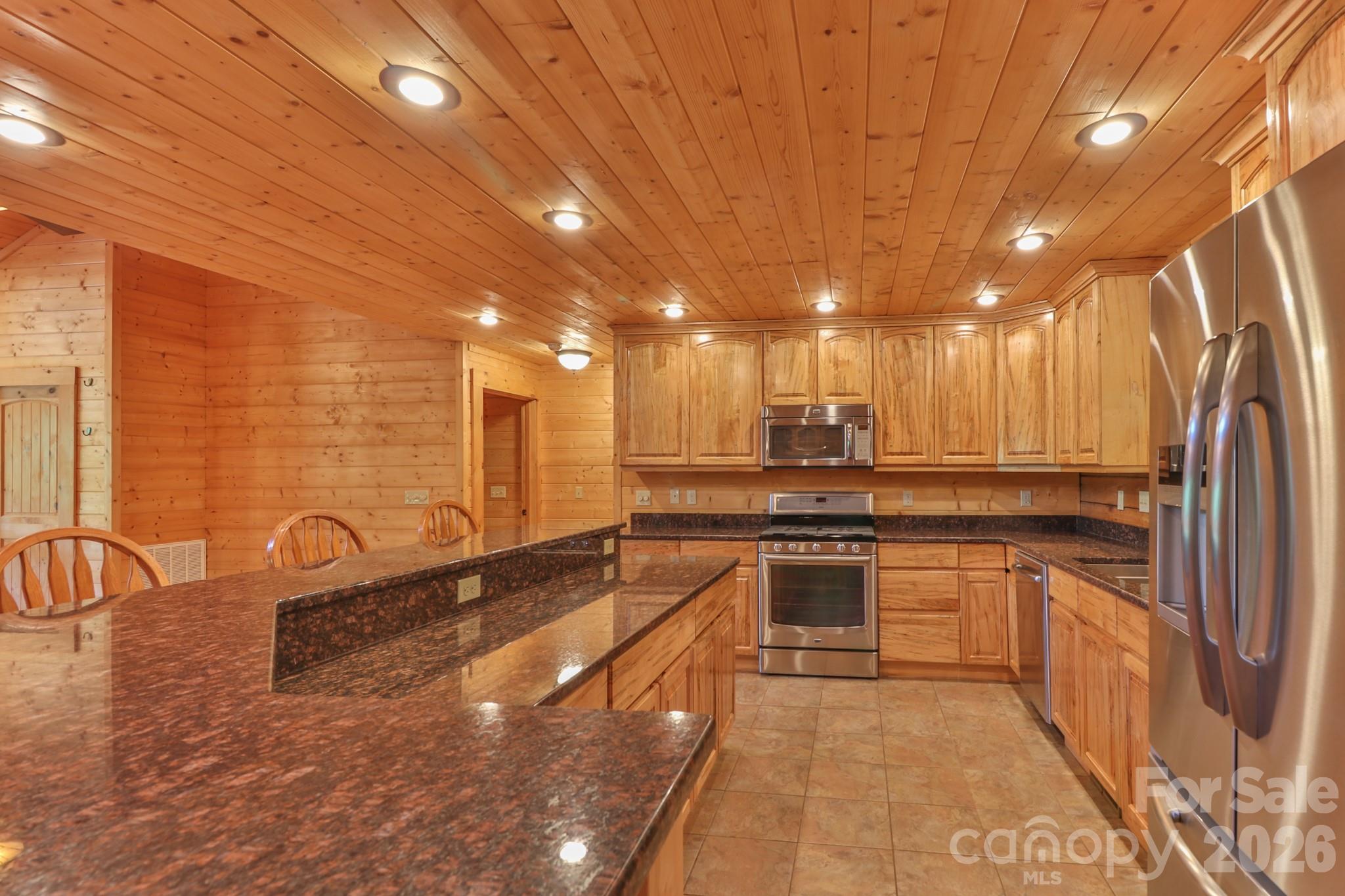 2811 Poplar Creek Road — Green Mountain