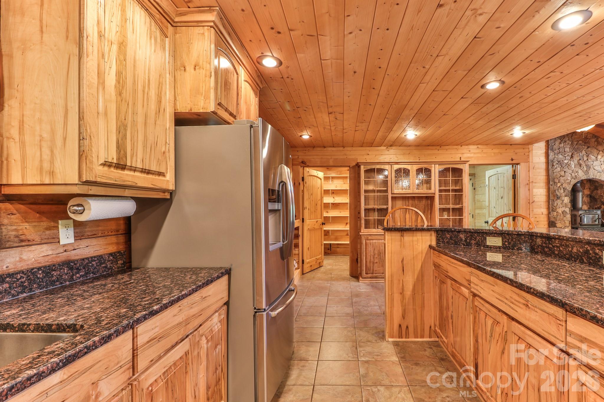 2811 Poplar Creek Road — Green Mountain
