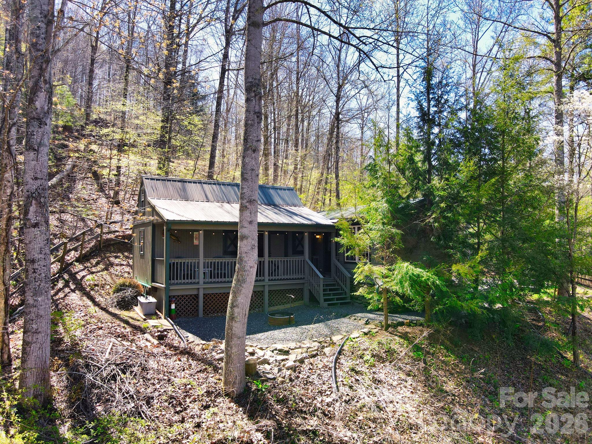 307 Dancing Leaf Lane — Bakersville
