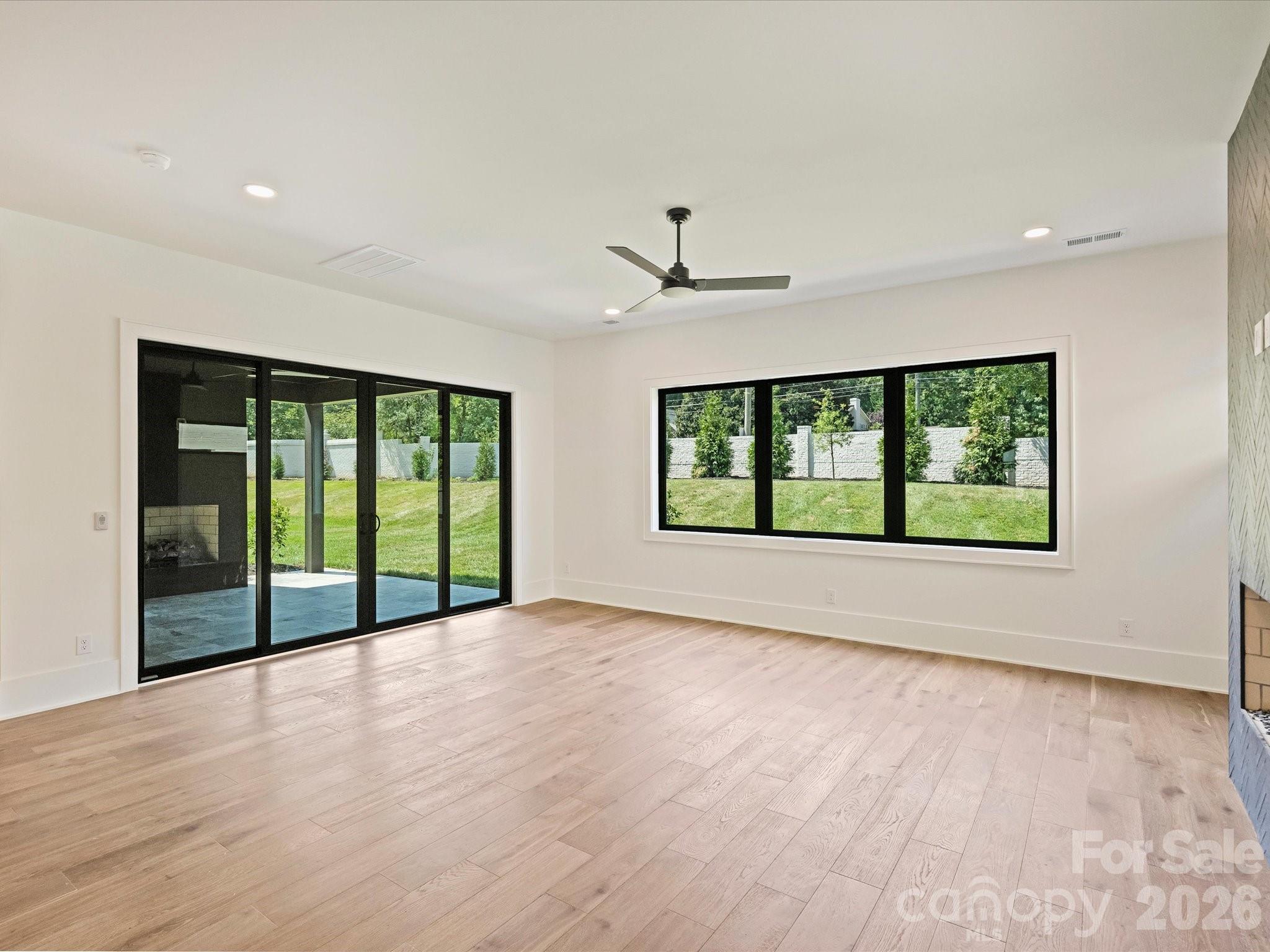 927 Laurel Creek Lane — Charlotte