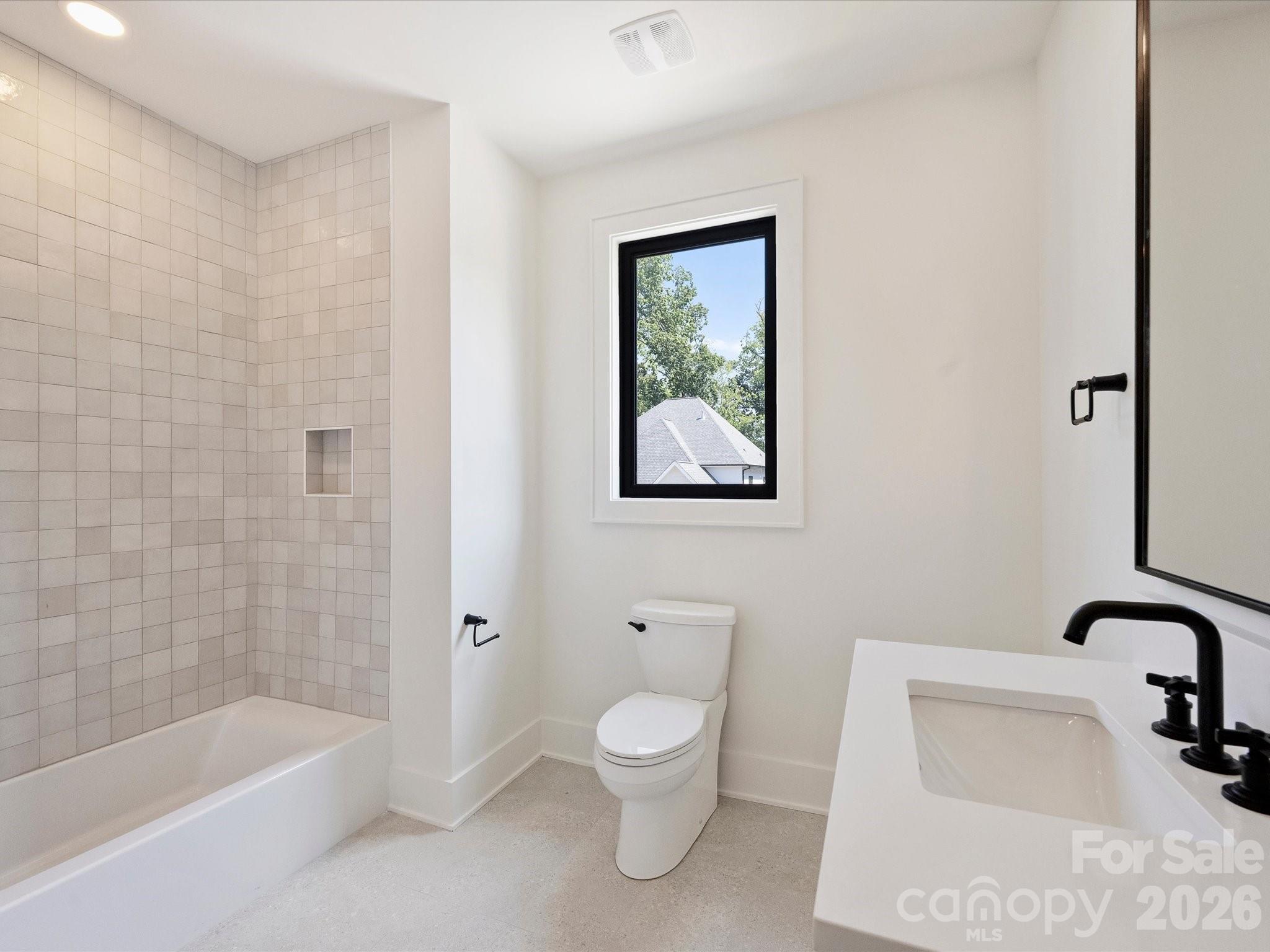 927 Laurel Creek Lane — Charlotte