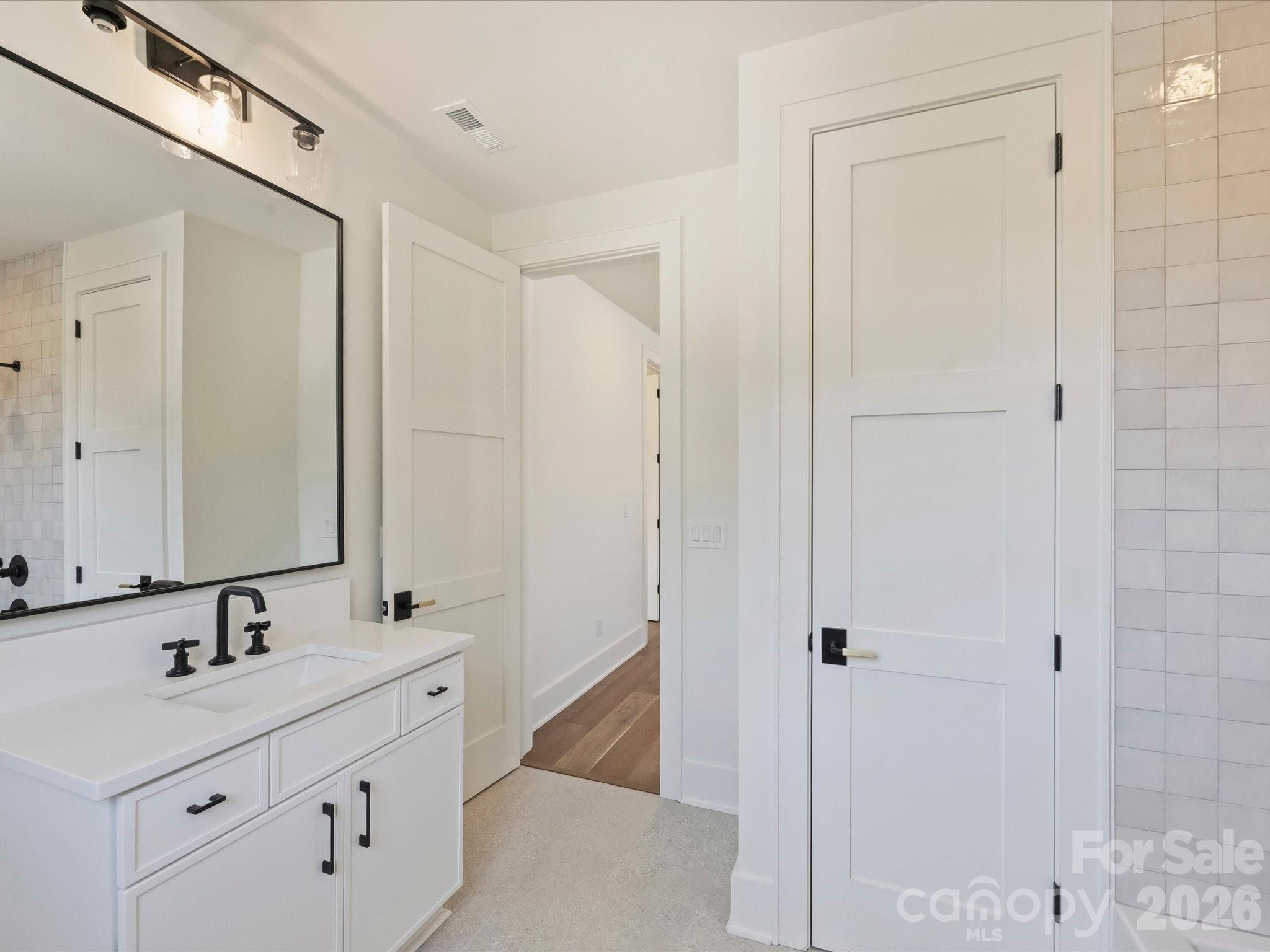 927 Laurel Creek Lane — Charlotte