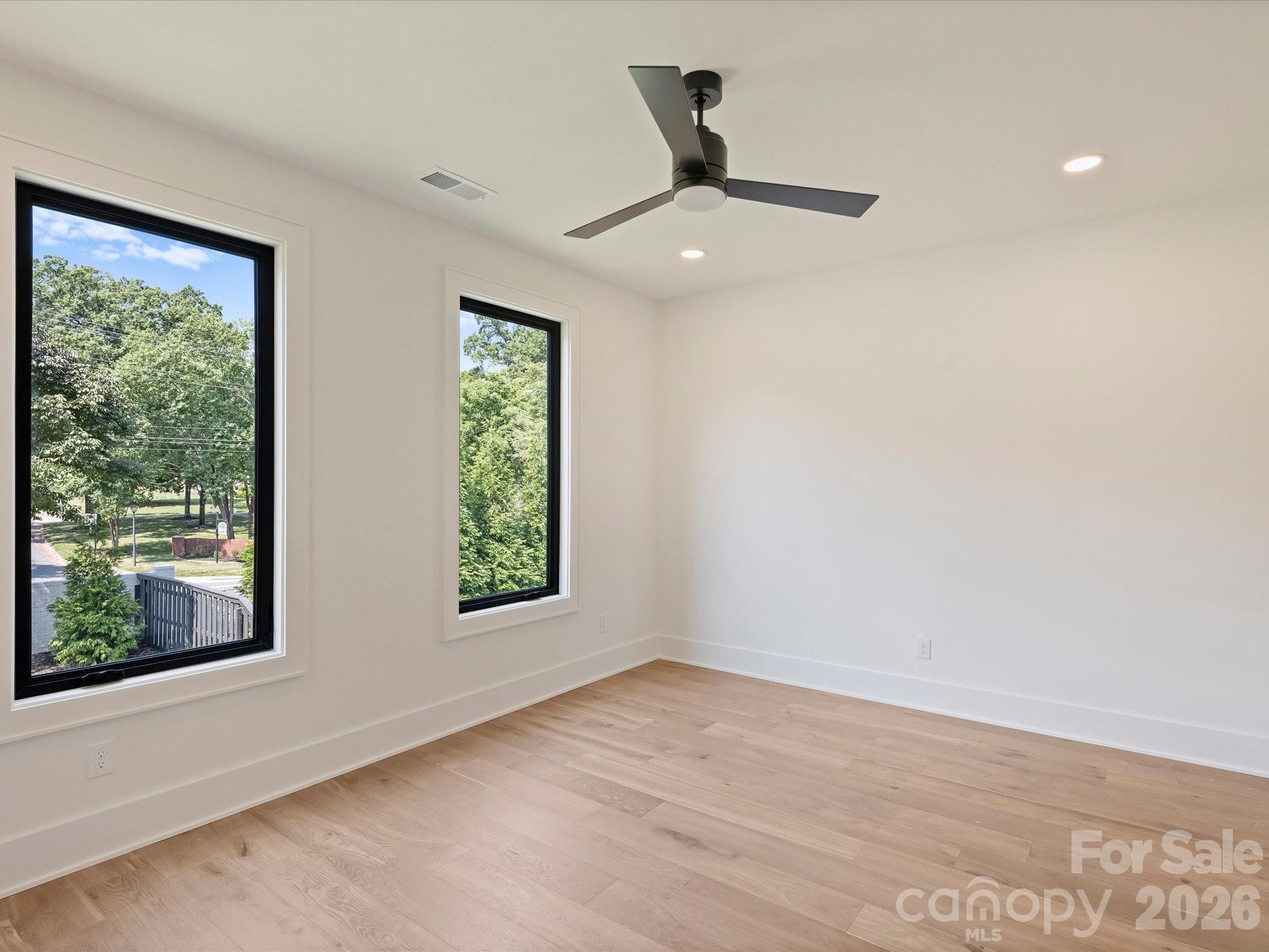 927 Laurel Creek Lane — Charlotte