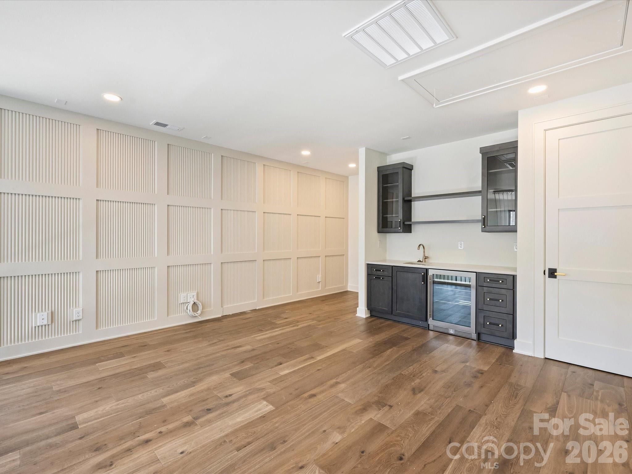 927 Laurel Creek Lane — Charlotte