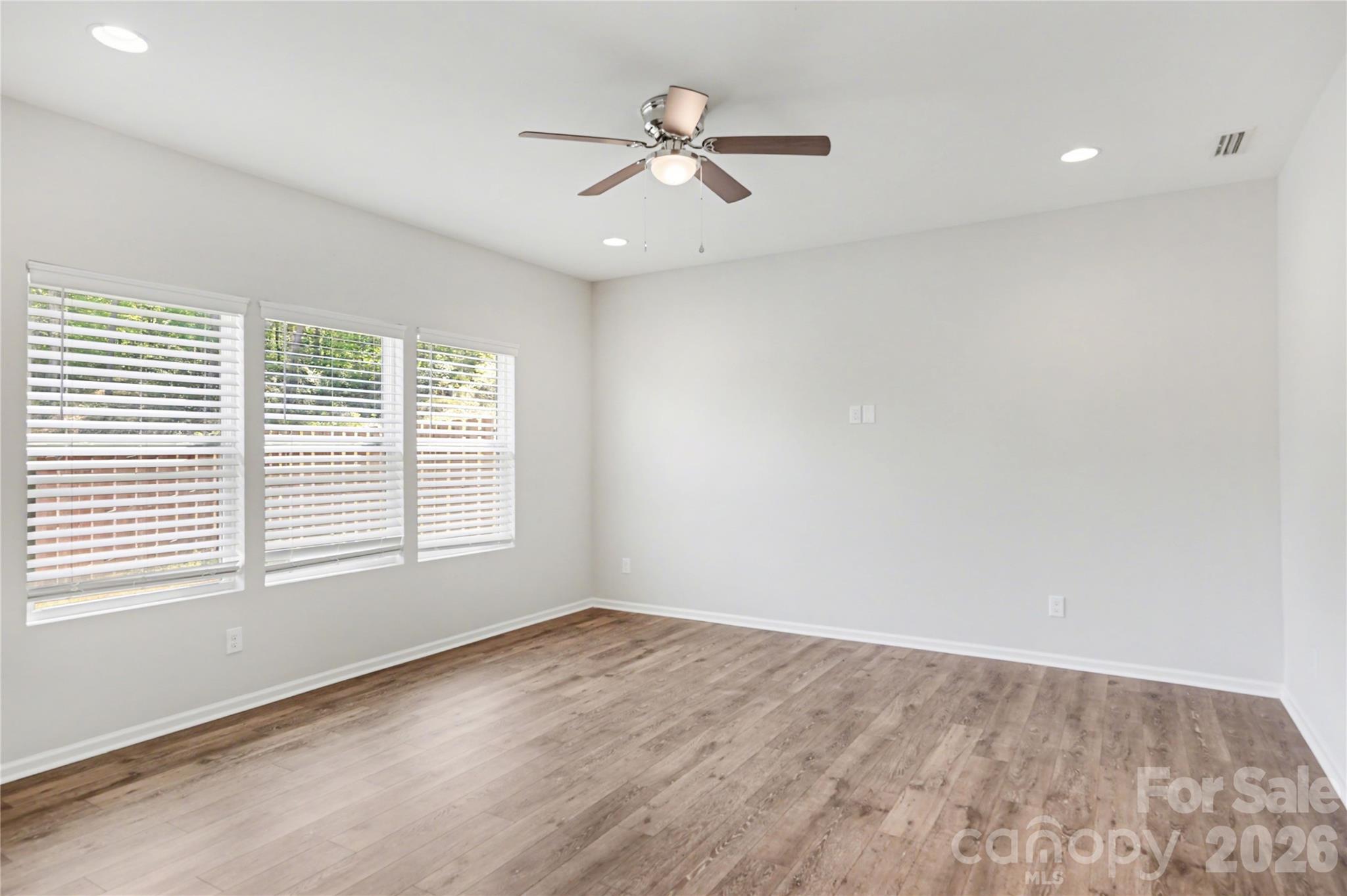 5048 Thomasville Drive — Belmont