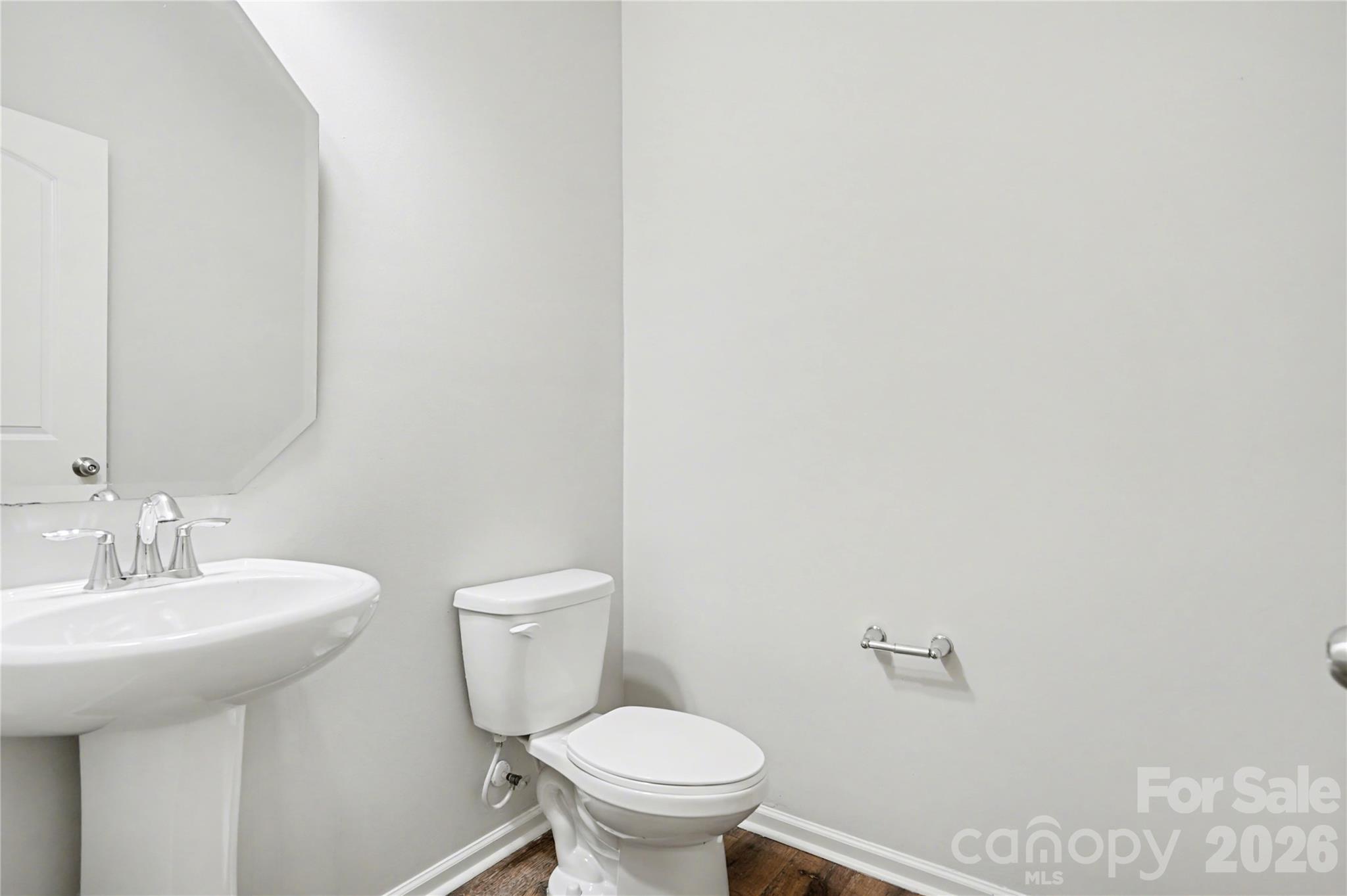 5048 Thomasville Drive — Belmont