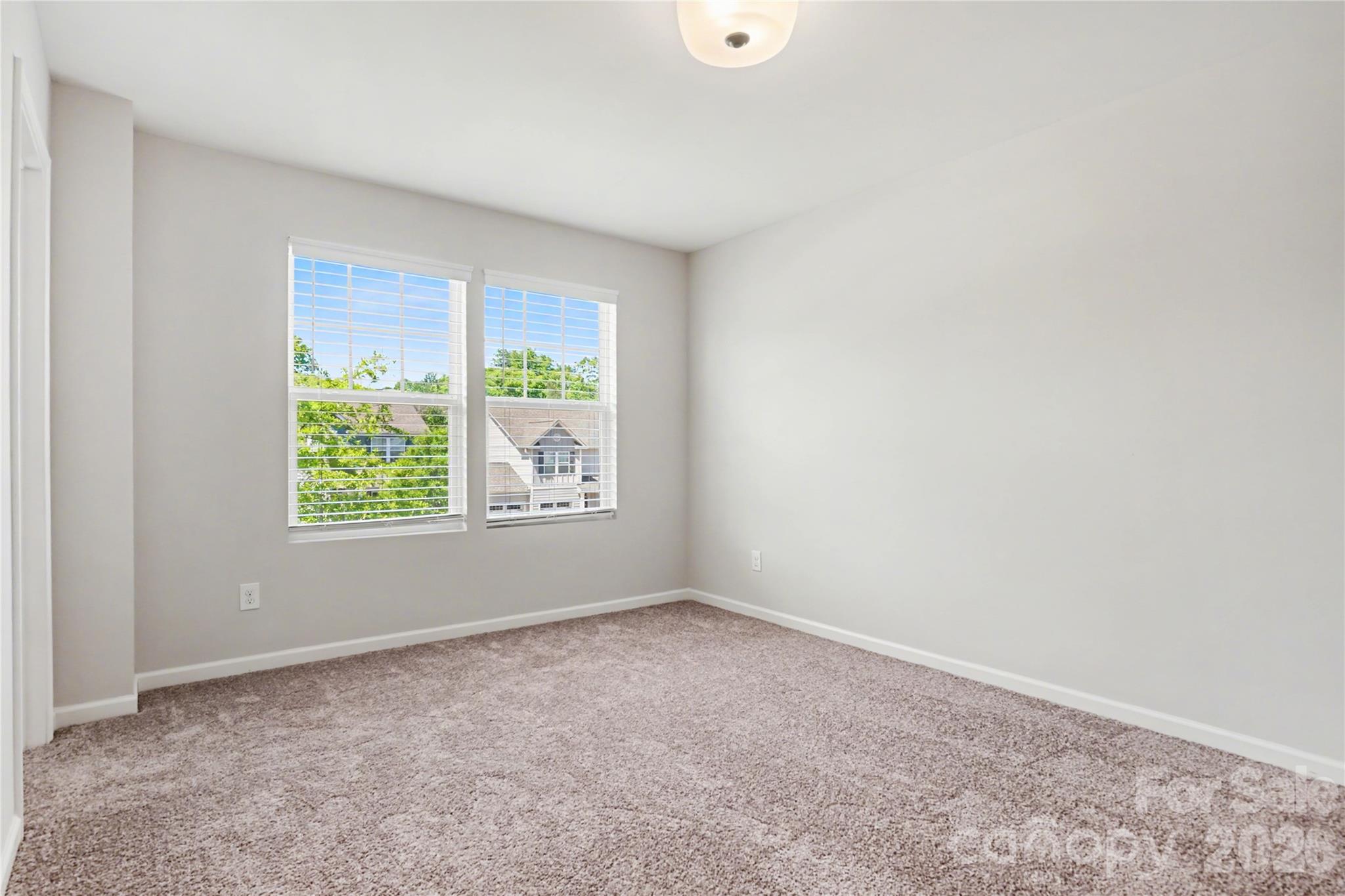 5048 Thomasville Drive — Belmont