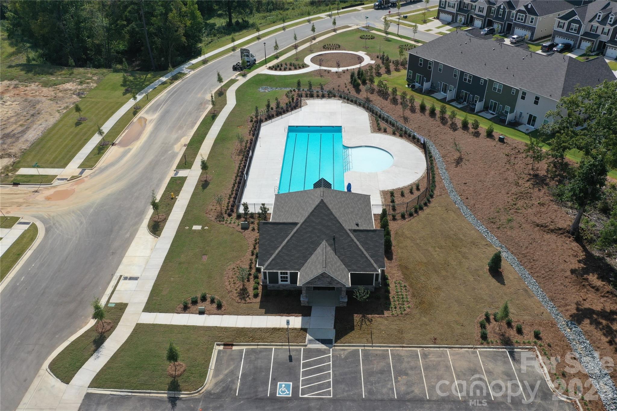 3135 Lilac Grove Drive — Charlotte