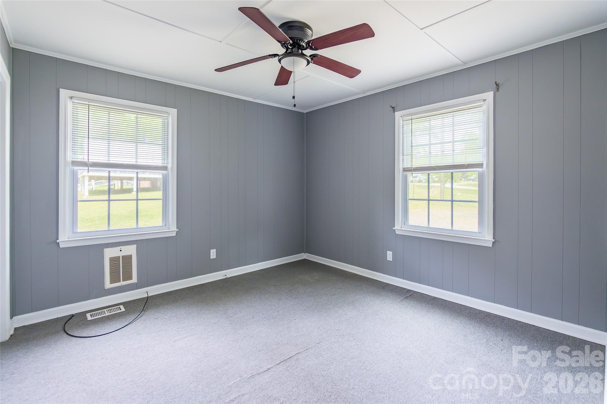 2823 Lyndell Way — Lancaster