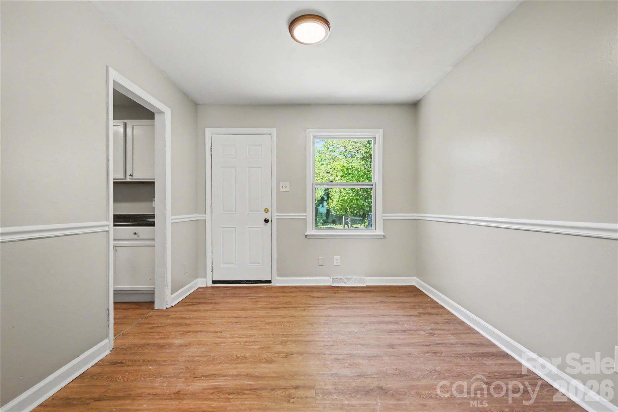 5439 Kerry Lane — Charlotte
