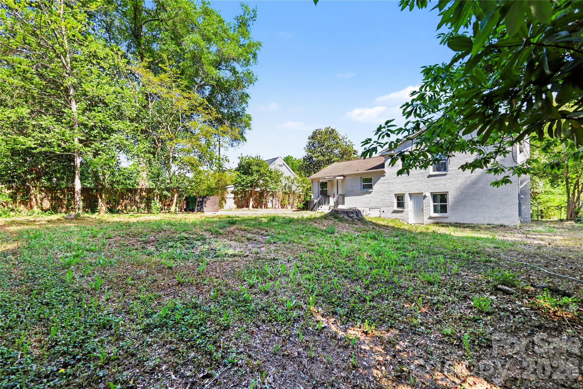 5439 Kerry Lane — Charlotte