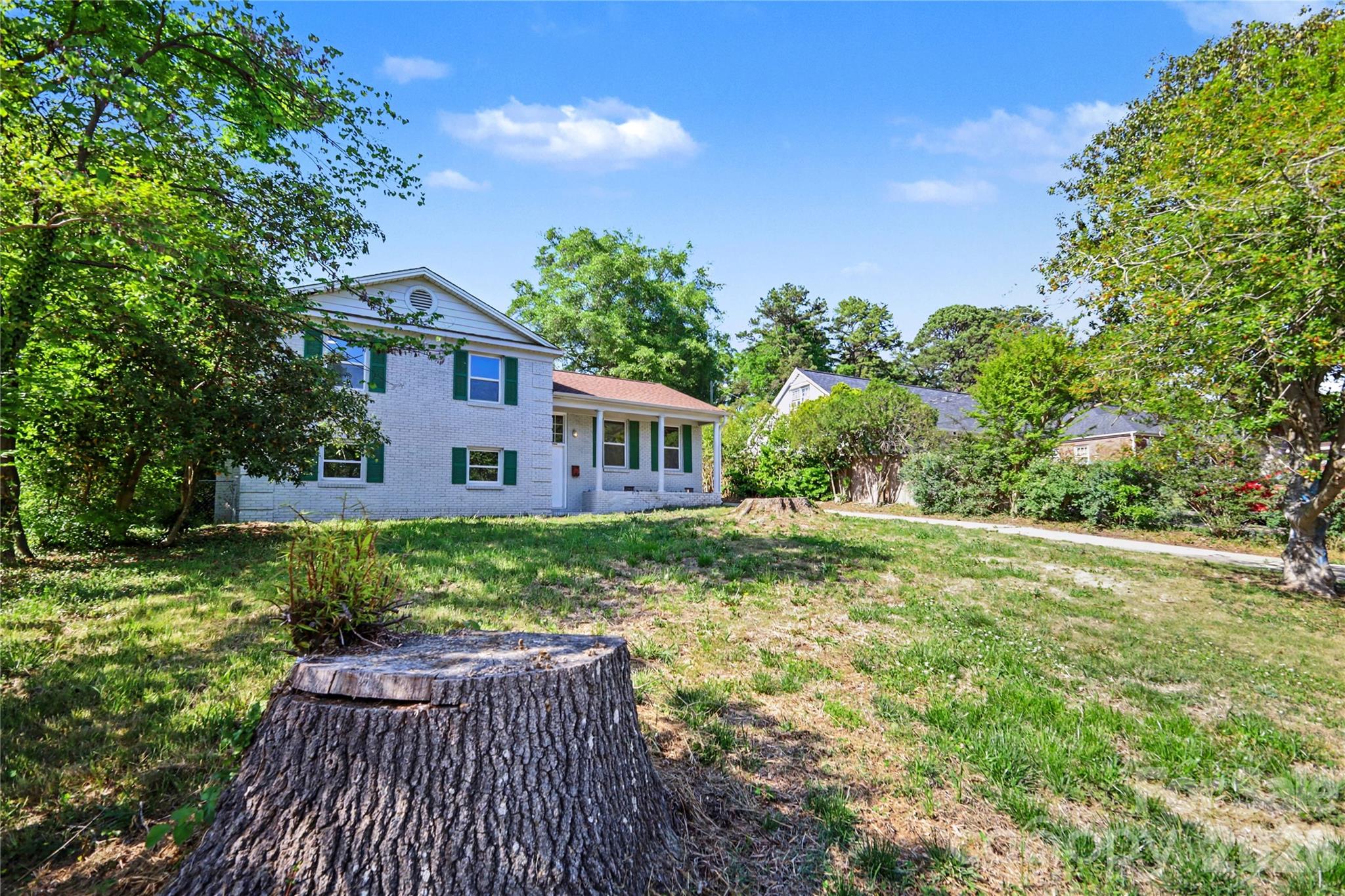 5439 Kerry Lane — Charlotte