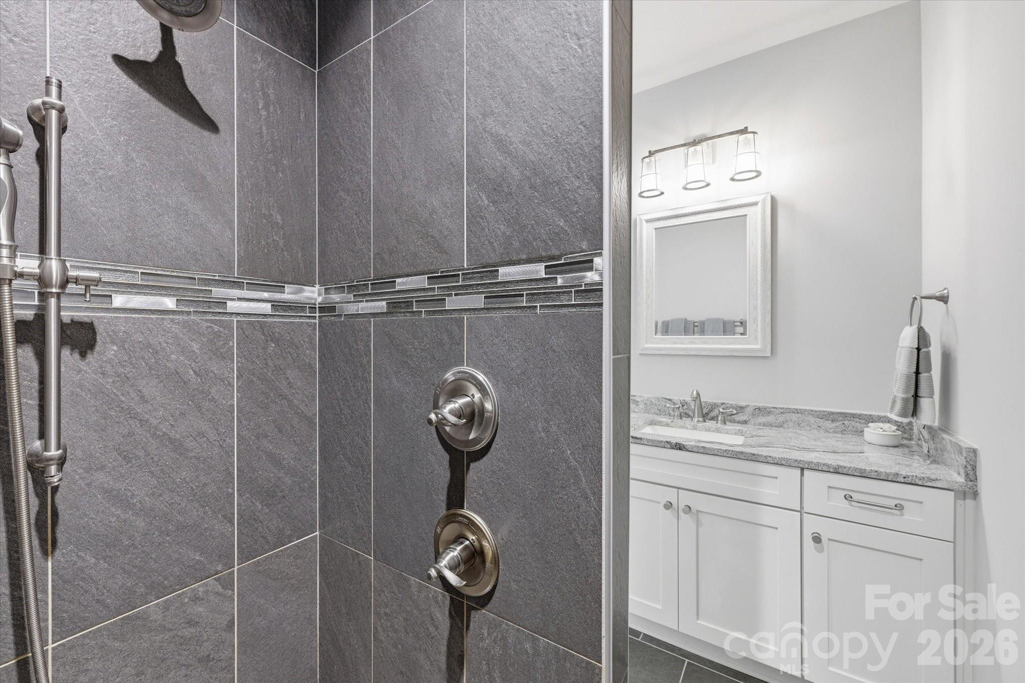 168 Tucker Road — Statesville