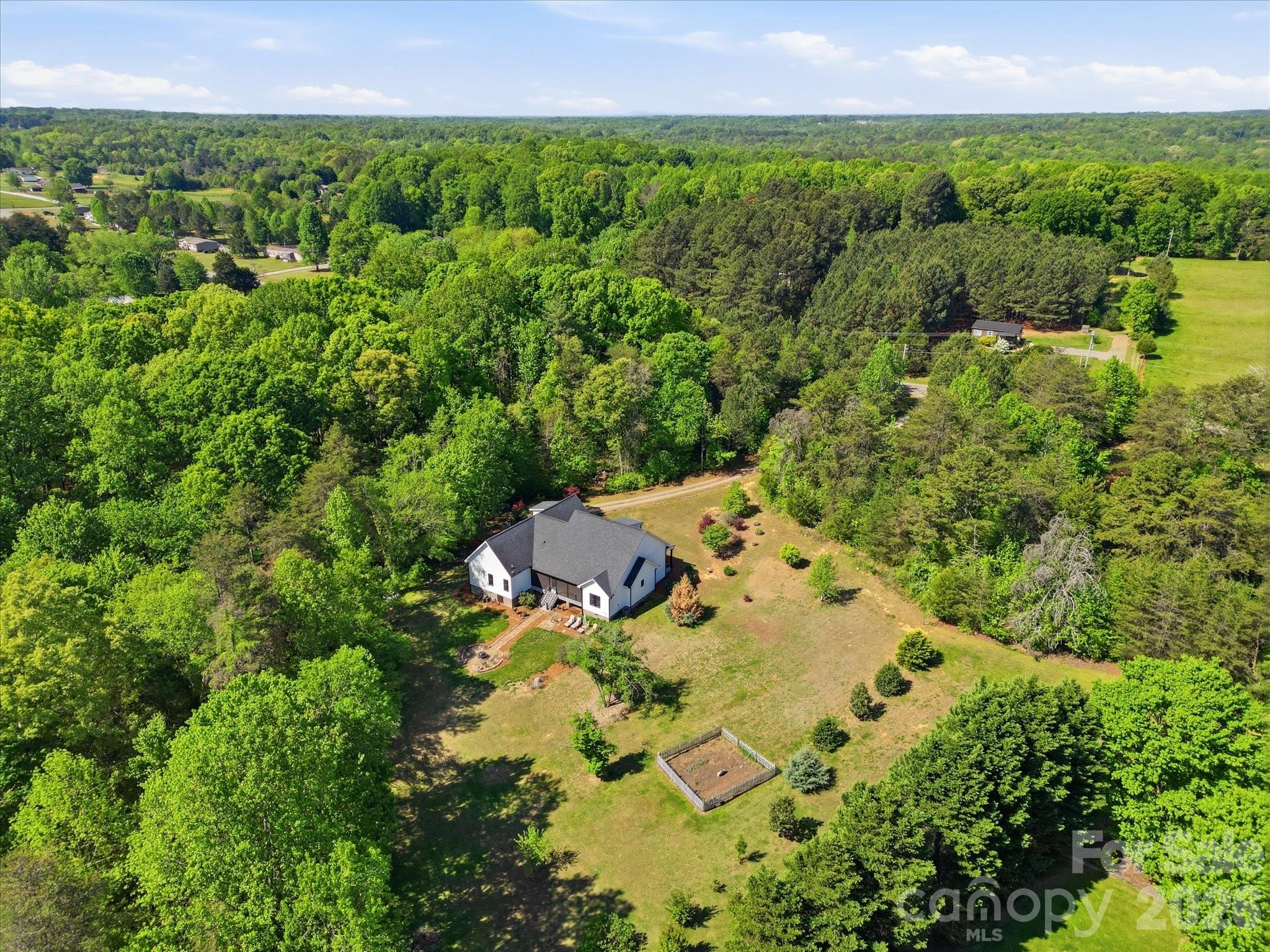 168 Tucker Road — Statesville