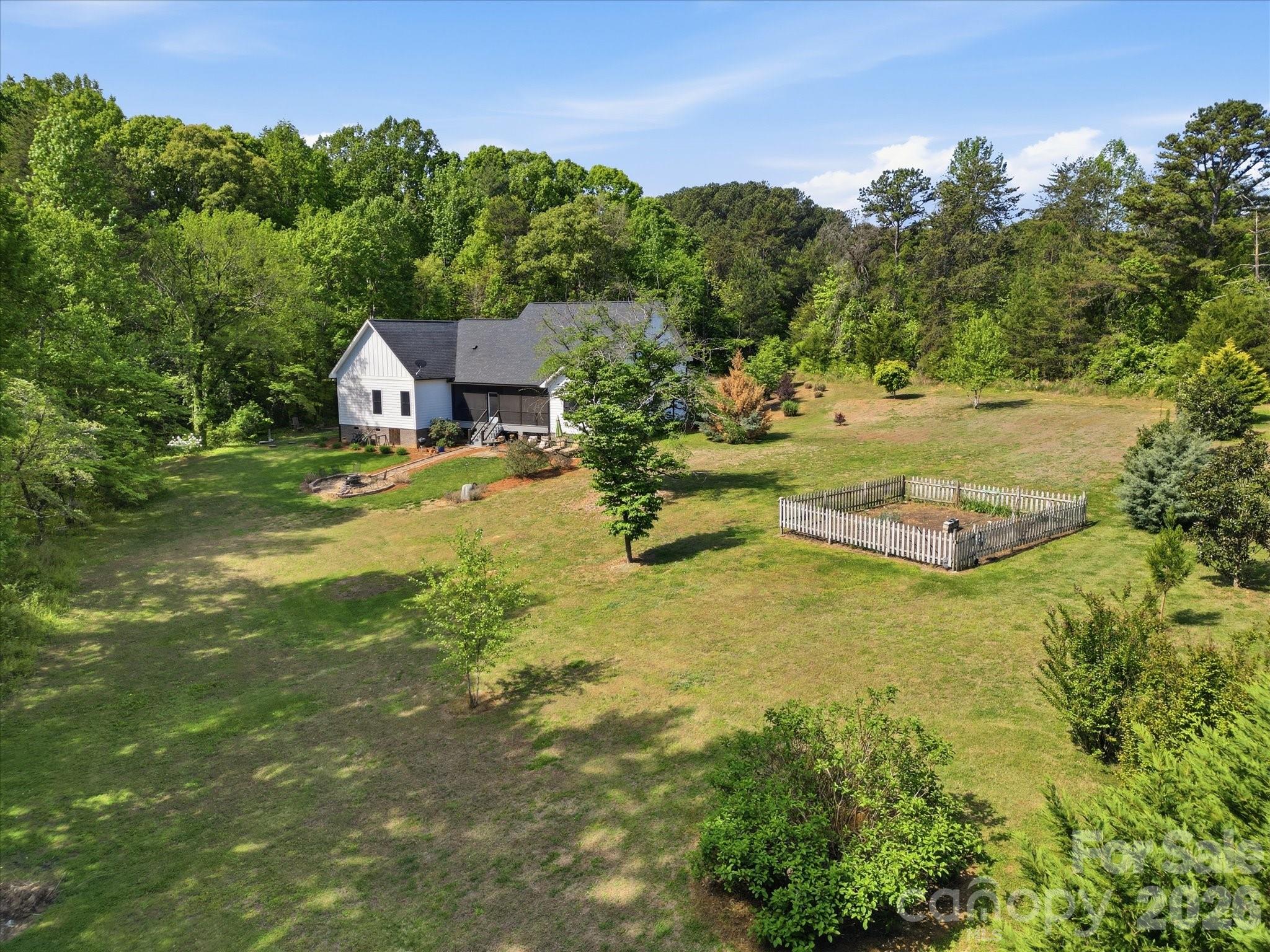 168 Tucker Road — Statesville