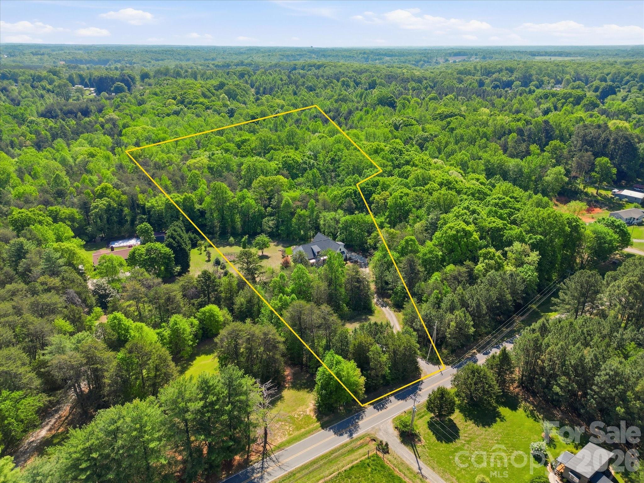 168 Tucker Road — Statesville