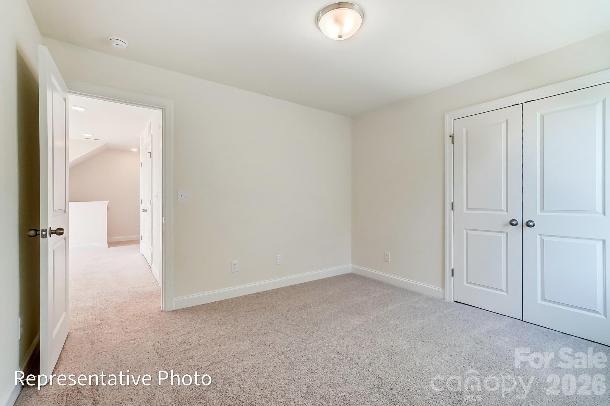 13127 Foxberry Road — Charlotte