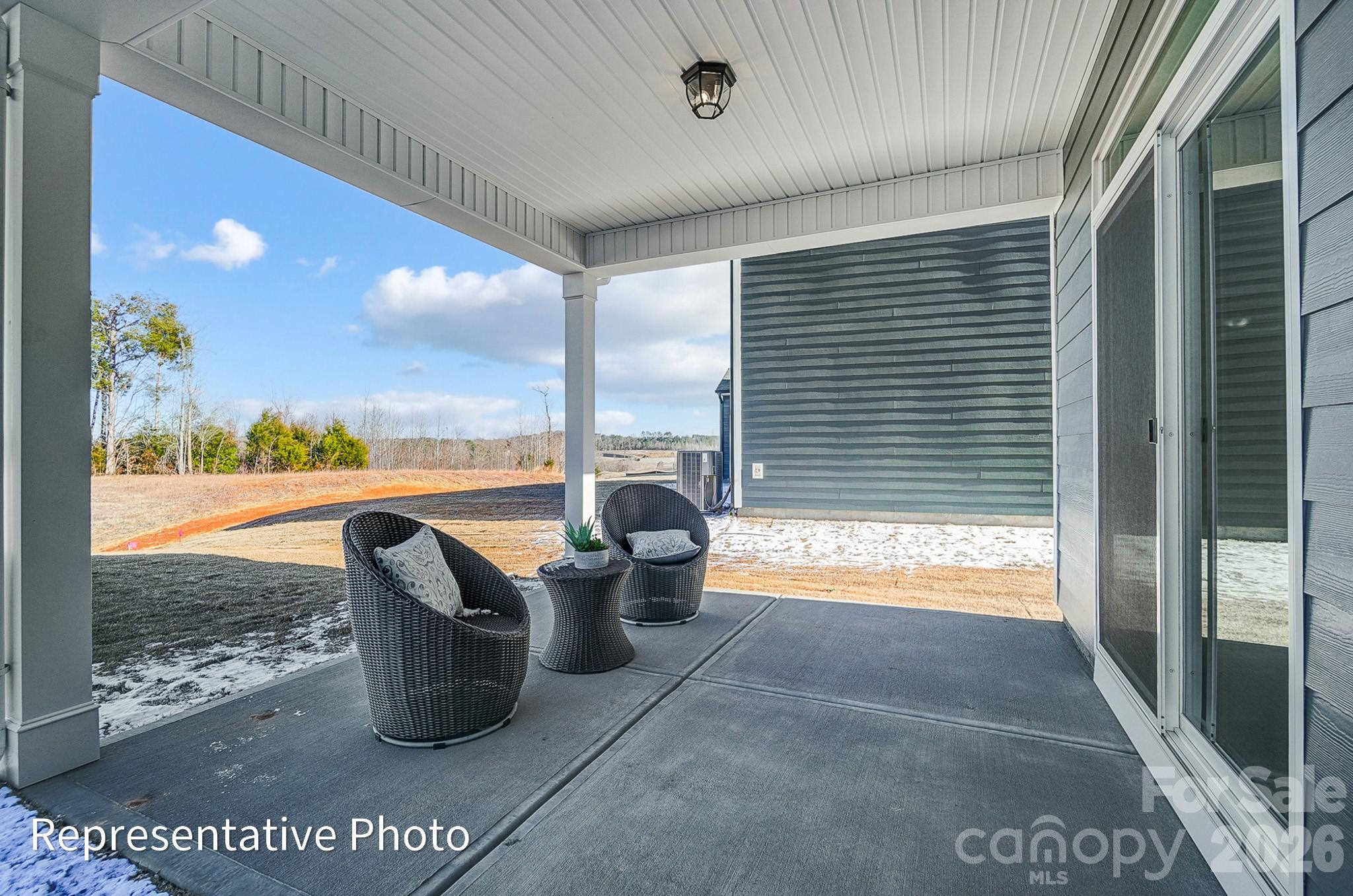 13127 Foxberry Road — Charlotte