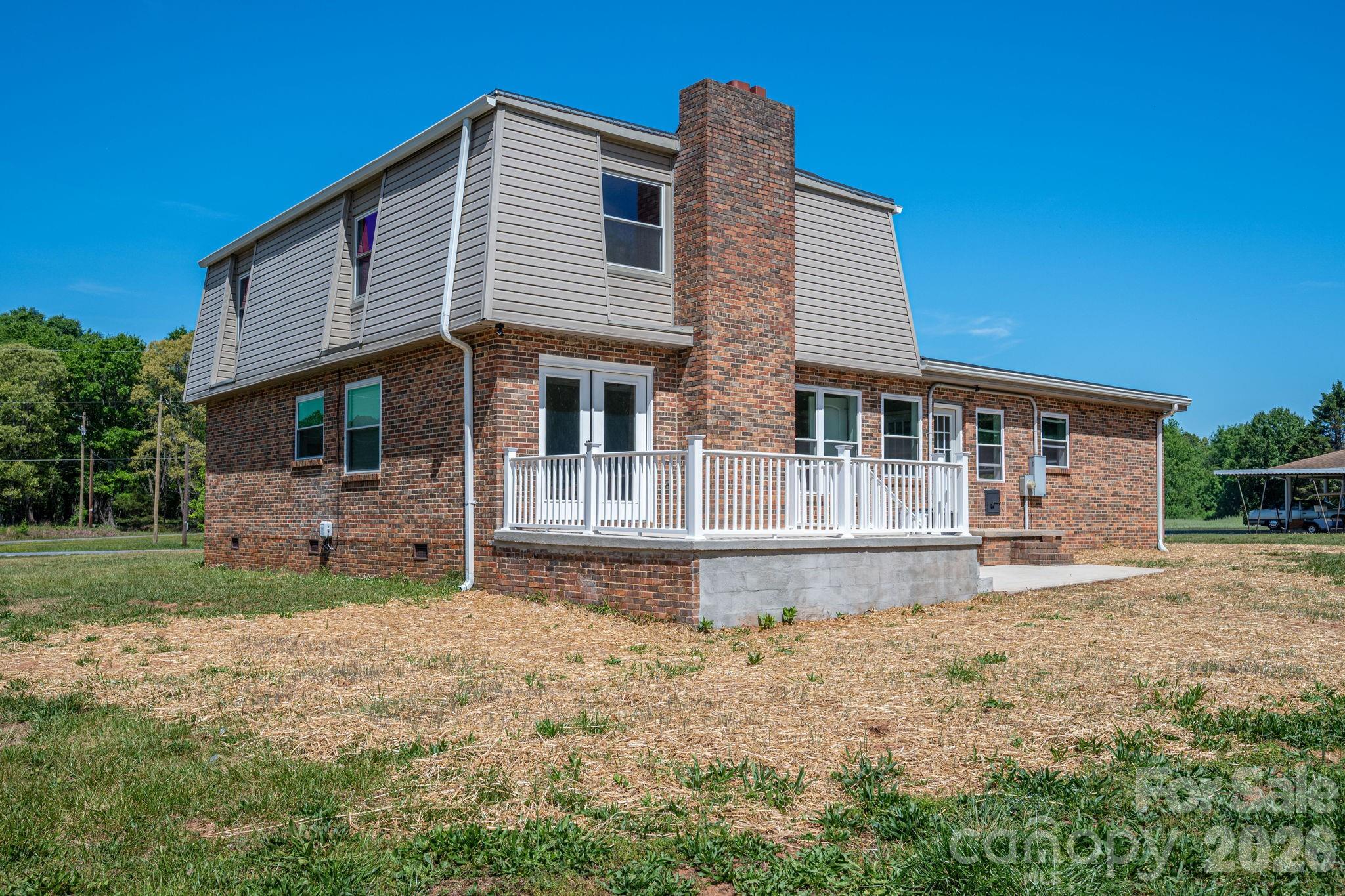 2765 S Lafayette Street — Shelby
