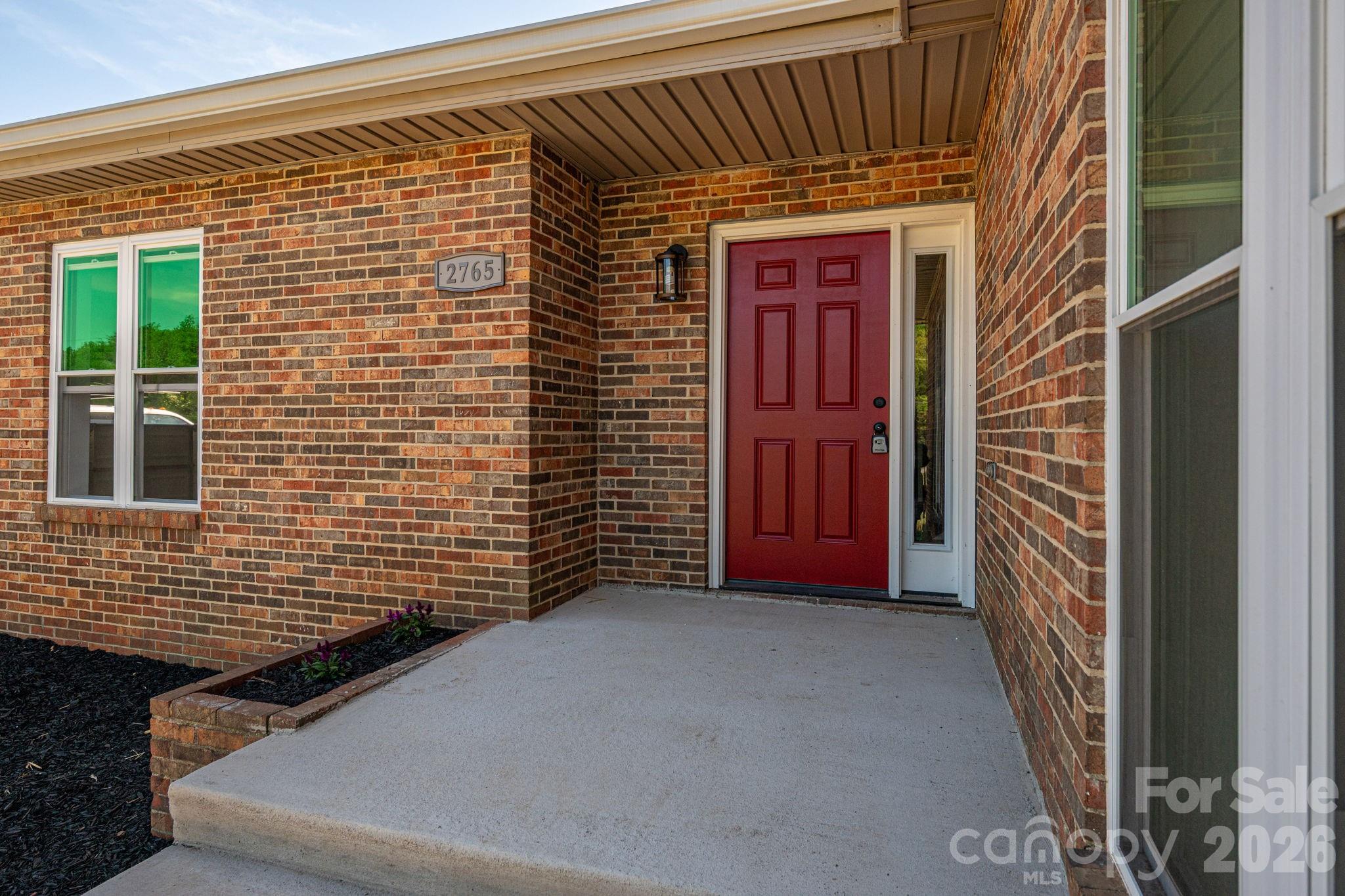 2765 S Lafayette Street — Shelby