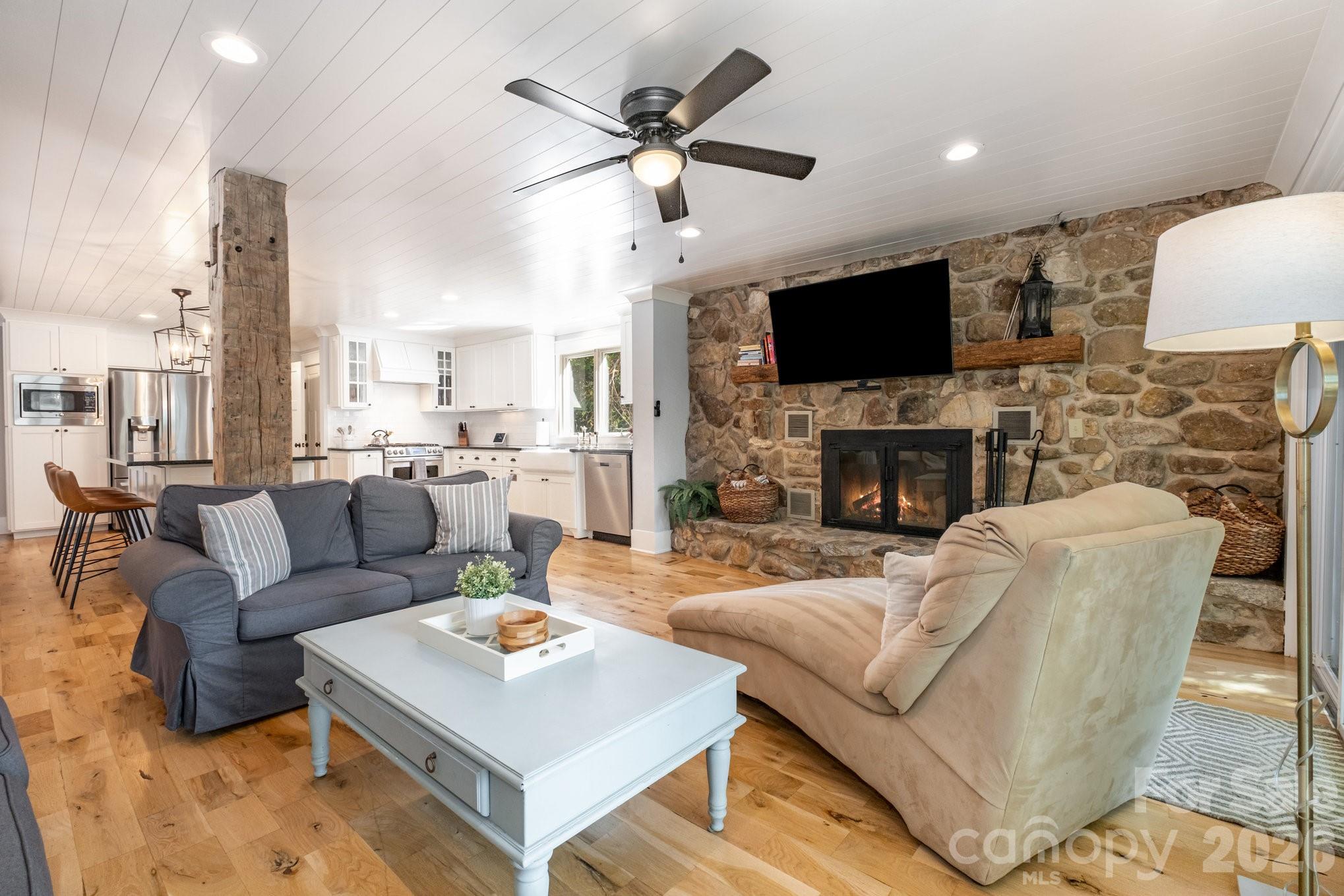 118 Waterfowl Lane — Mooresville