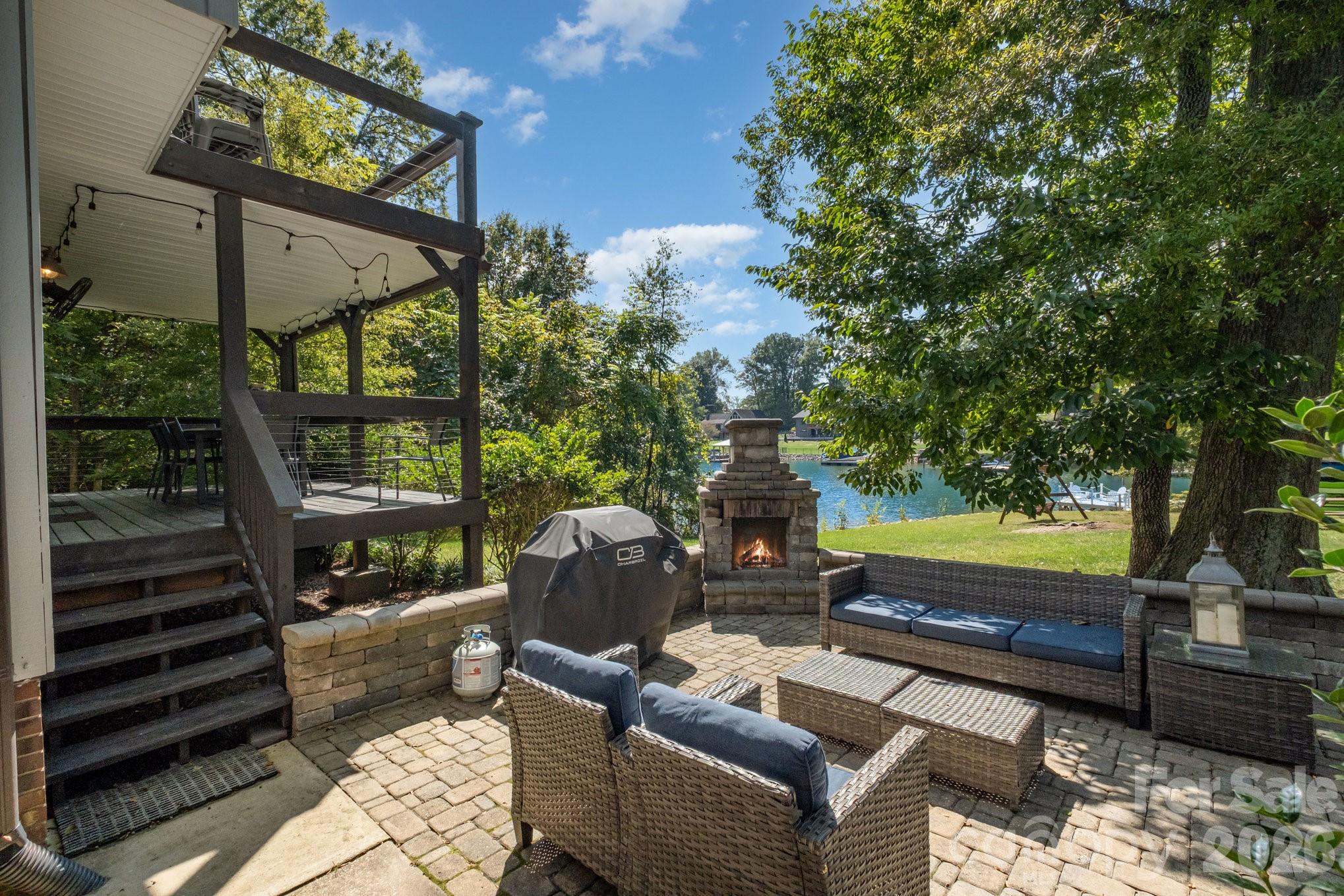 118 Waterfowl Lane — Mooresville