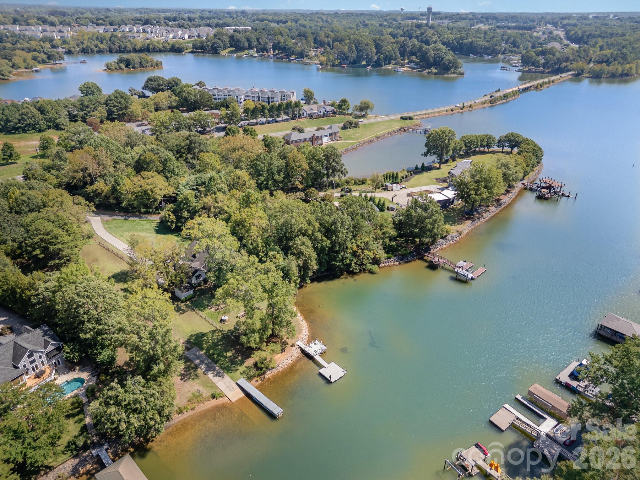 118 Waterfowl Lane — Mooresville