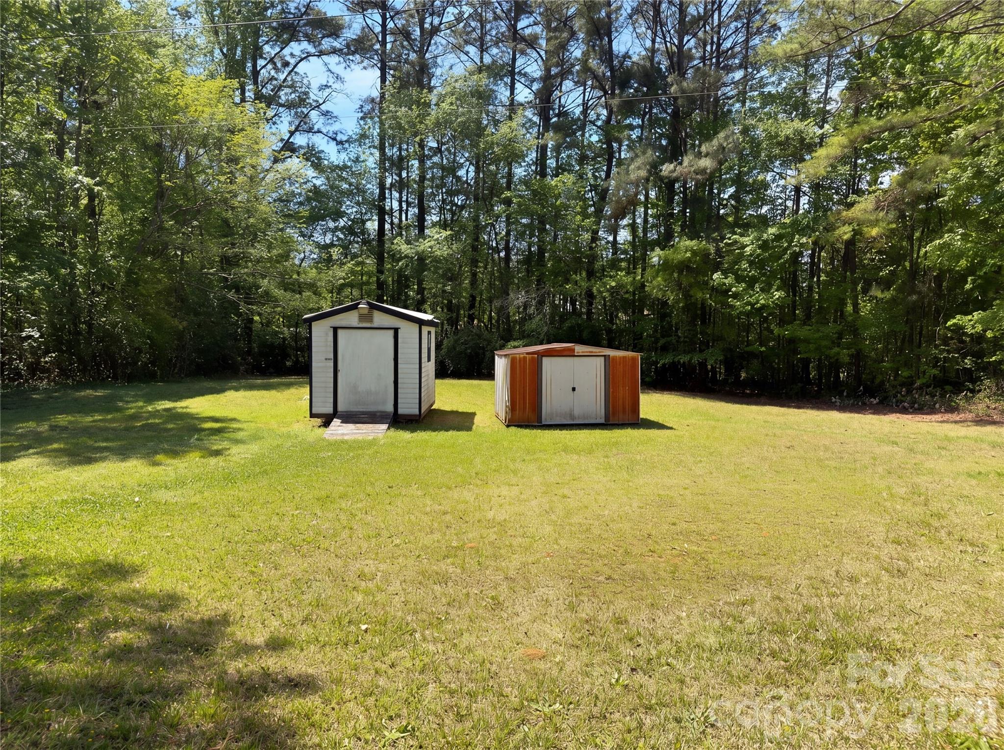2155 Airdale Road — Lancaster